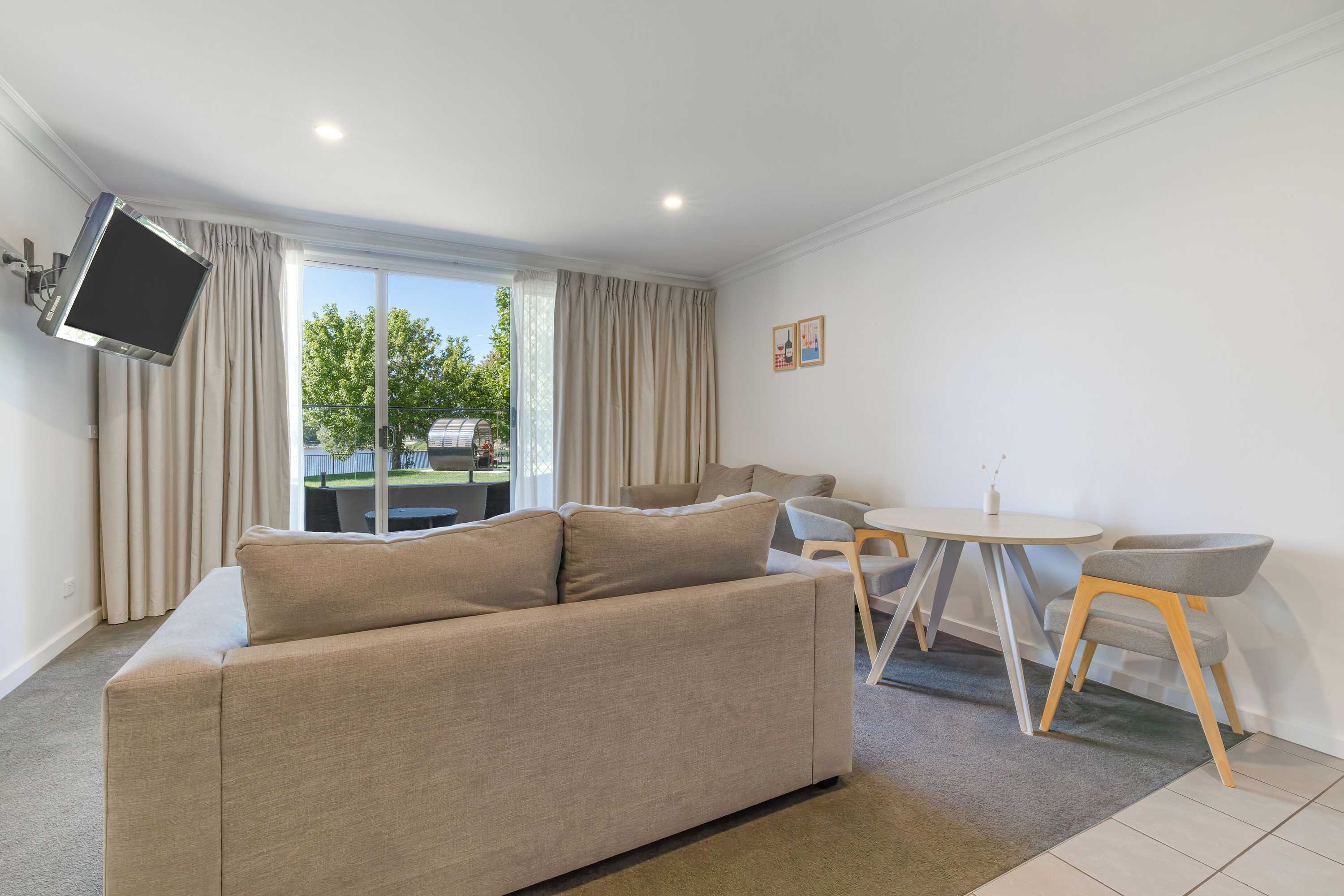 Gift card for Nagambie Waterfront Motel Gift card for Nagambie Waterfront Motel