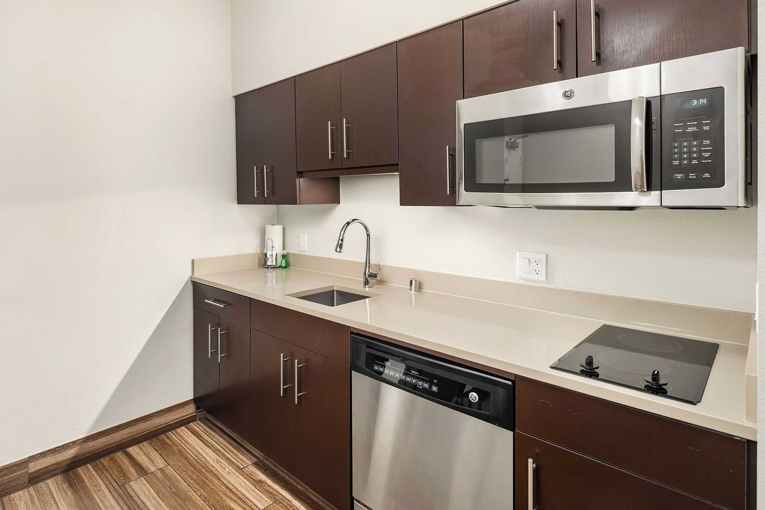 Gift card for Hampton Inn & Suites Seattle-North/lynnwood Gift card for Hampton Inn & Suites Seattle-North/lynnwood
