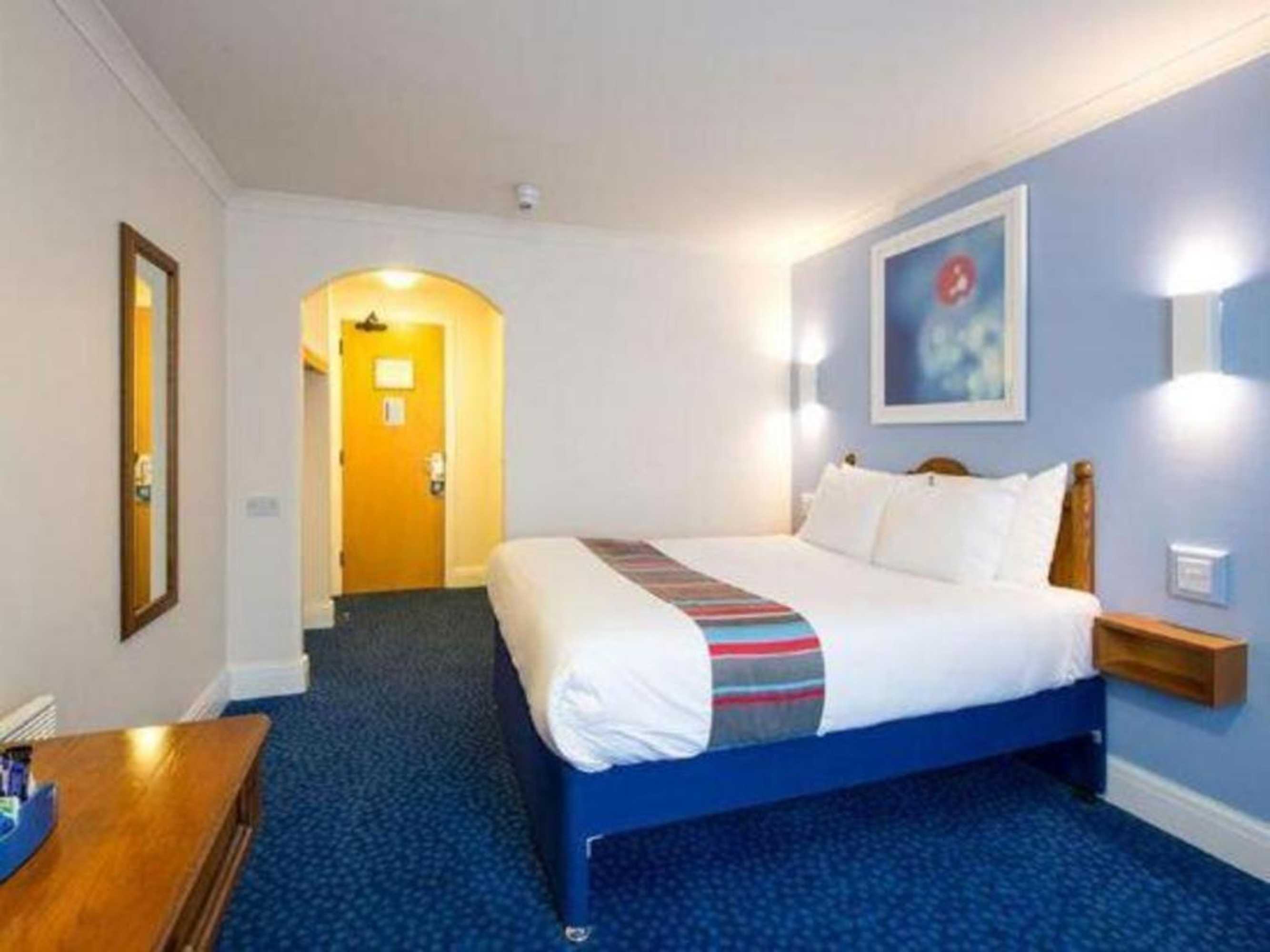 Gift card for Travelodge Northampton Wootton