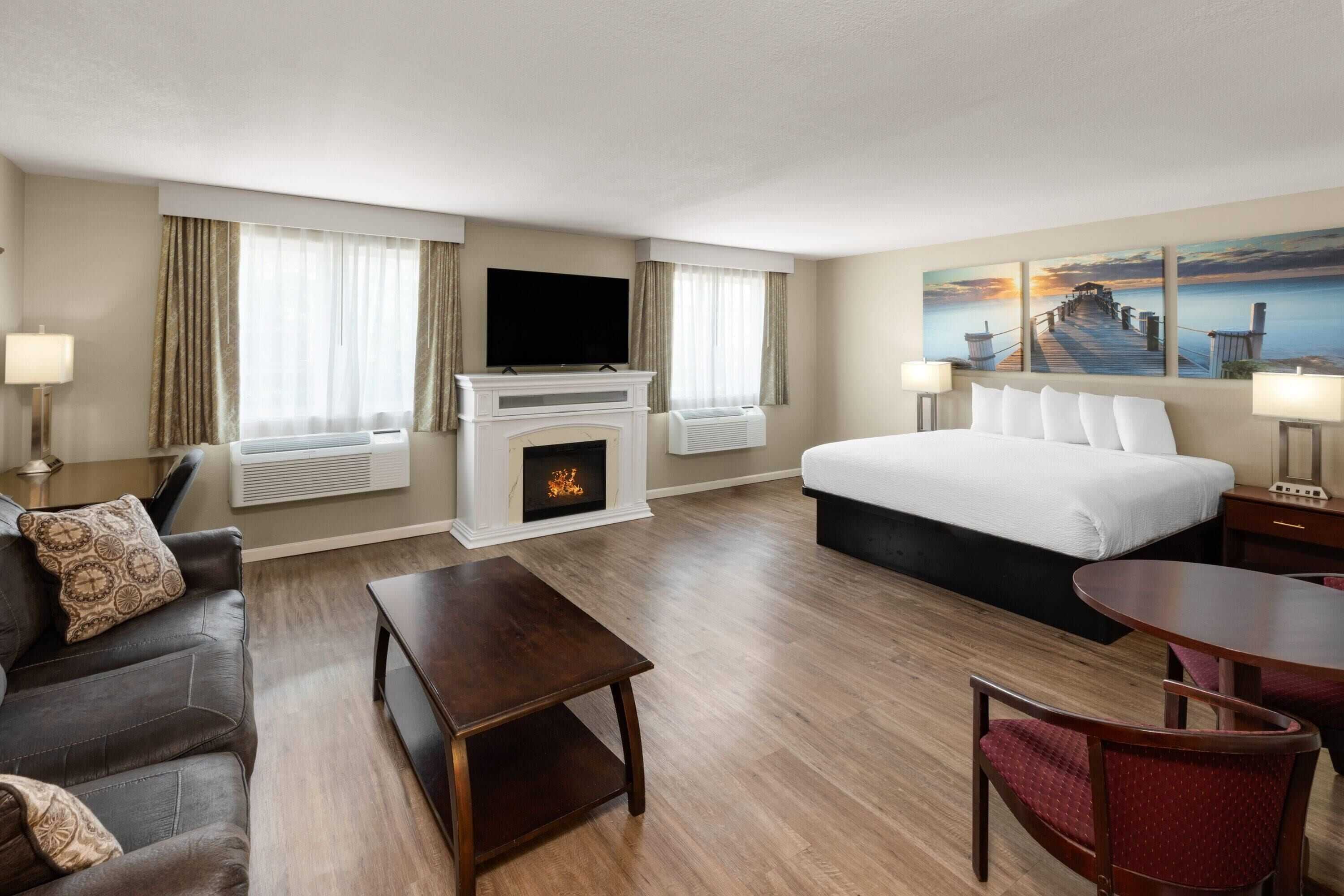 Gift card for Days Inn by Wyndham Mountain Home