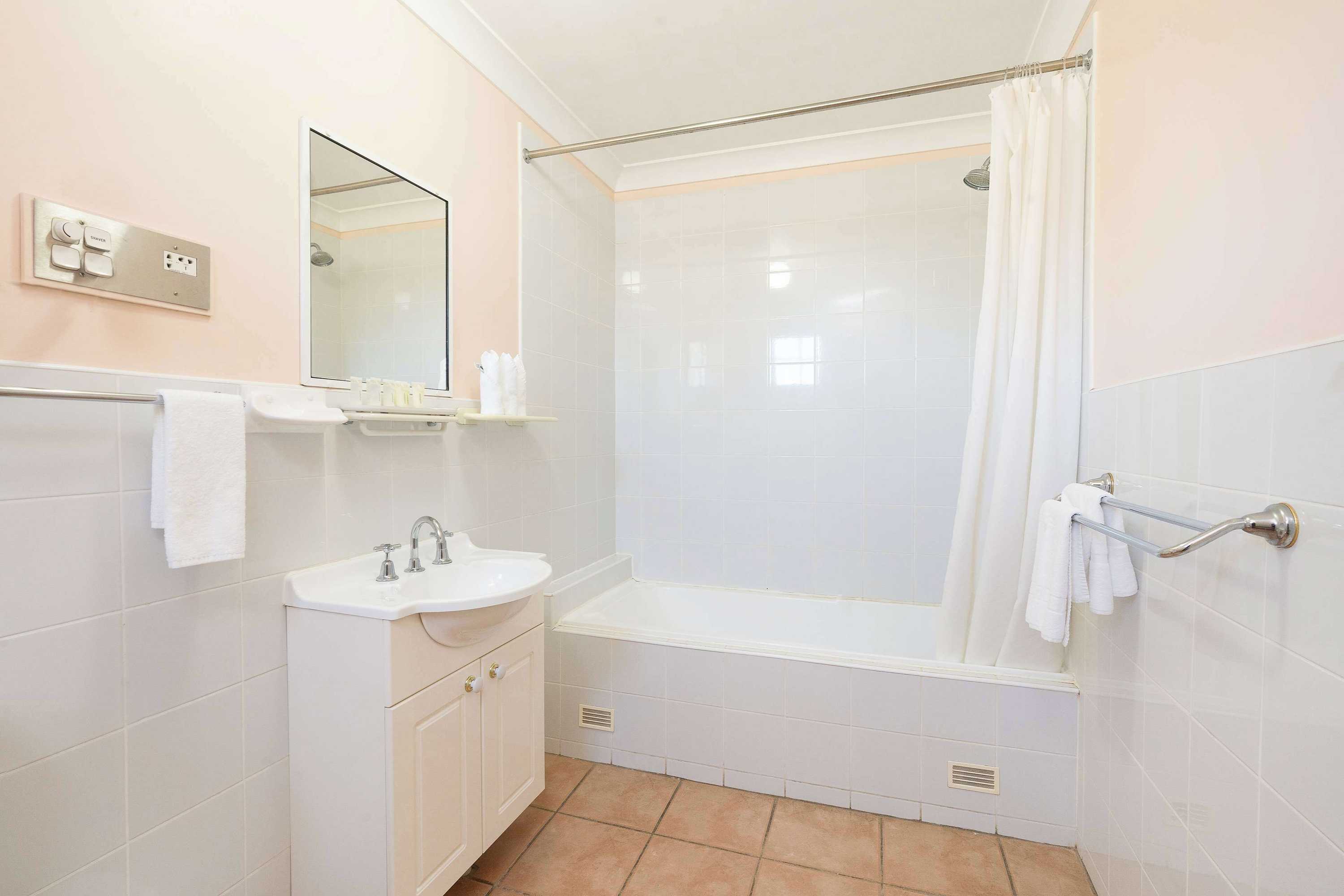 Gift card for Surestay Hotel by Best Western, New Inn Richmond