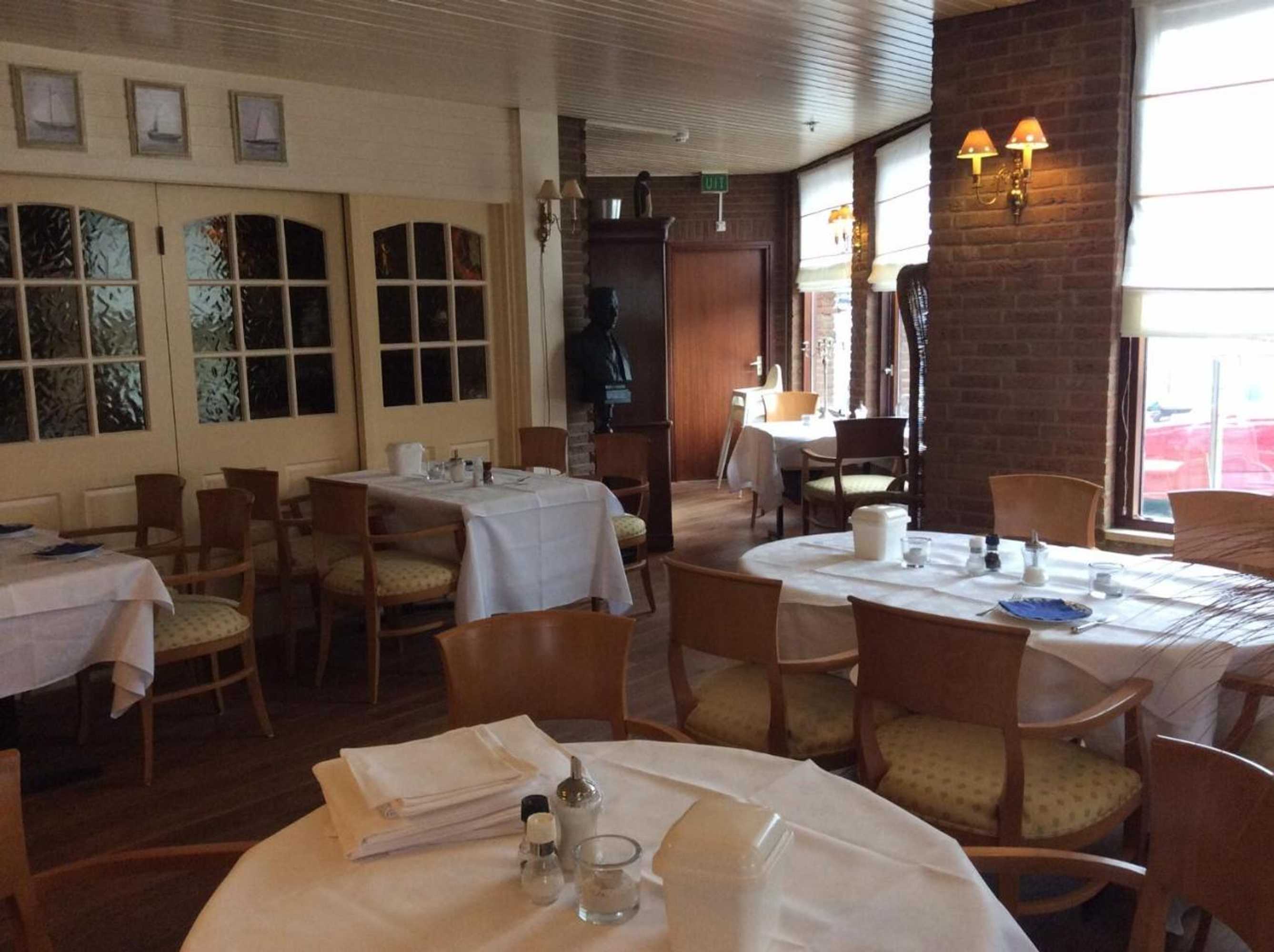 Gift card for Admiraal, De