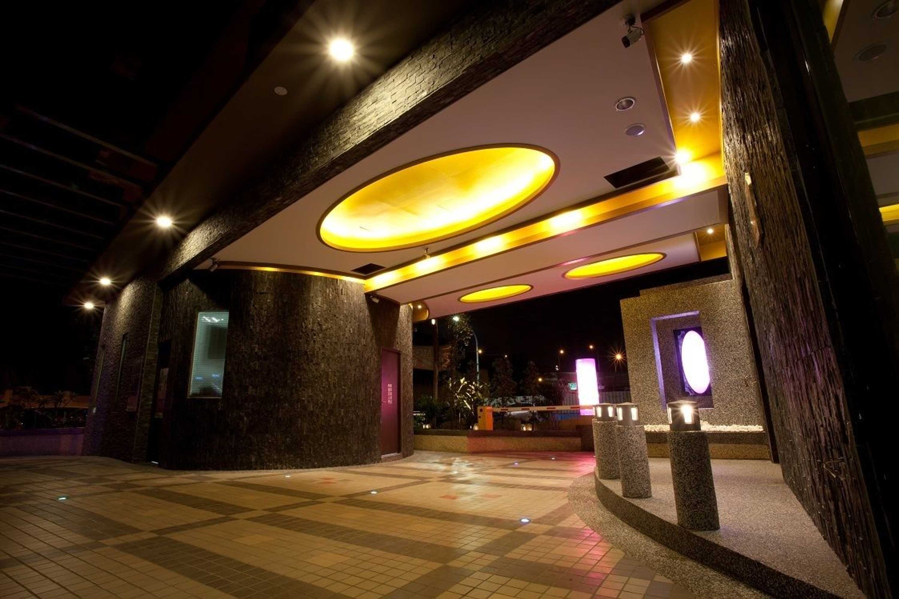 Gift card for Wei Feng Exquisite Hotel Nanzi Branch Gift card for Wei Feng Exquisite Hotel Nanzi Branch