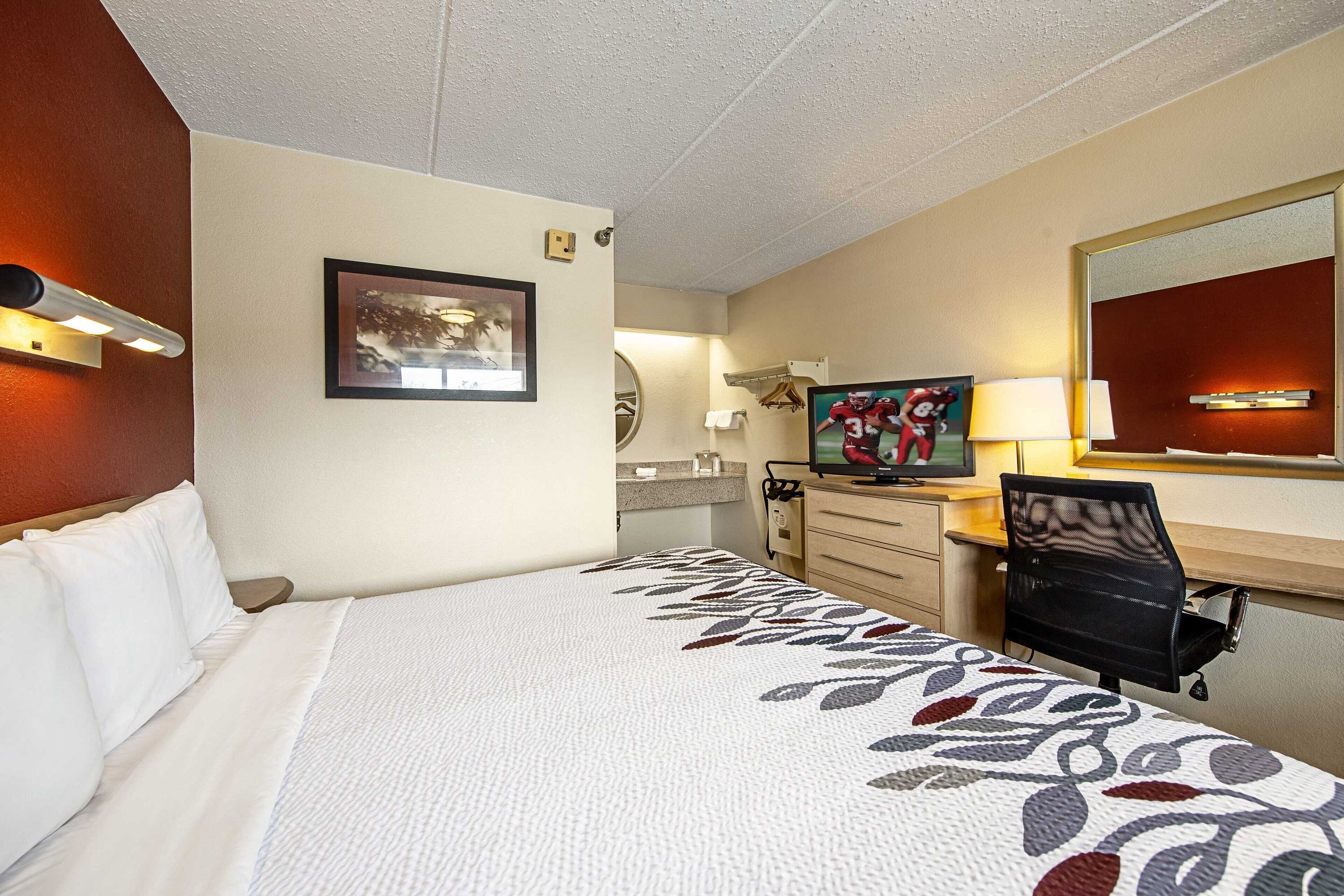 Gift card for Red Roof Inn Albany Airport Gift card for Red Roof Inn Albany Airport