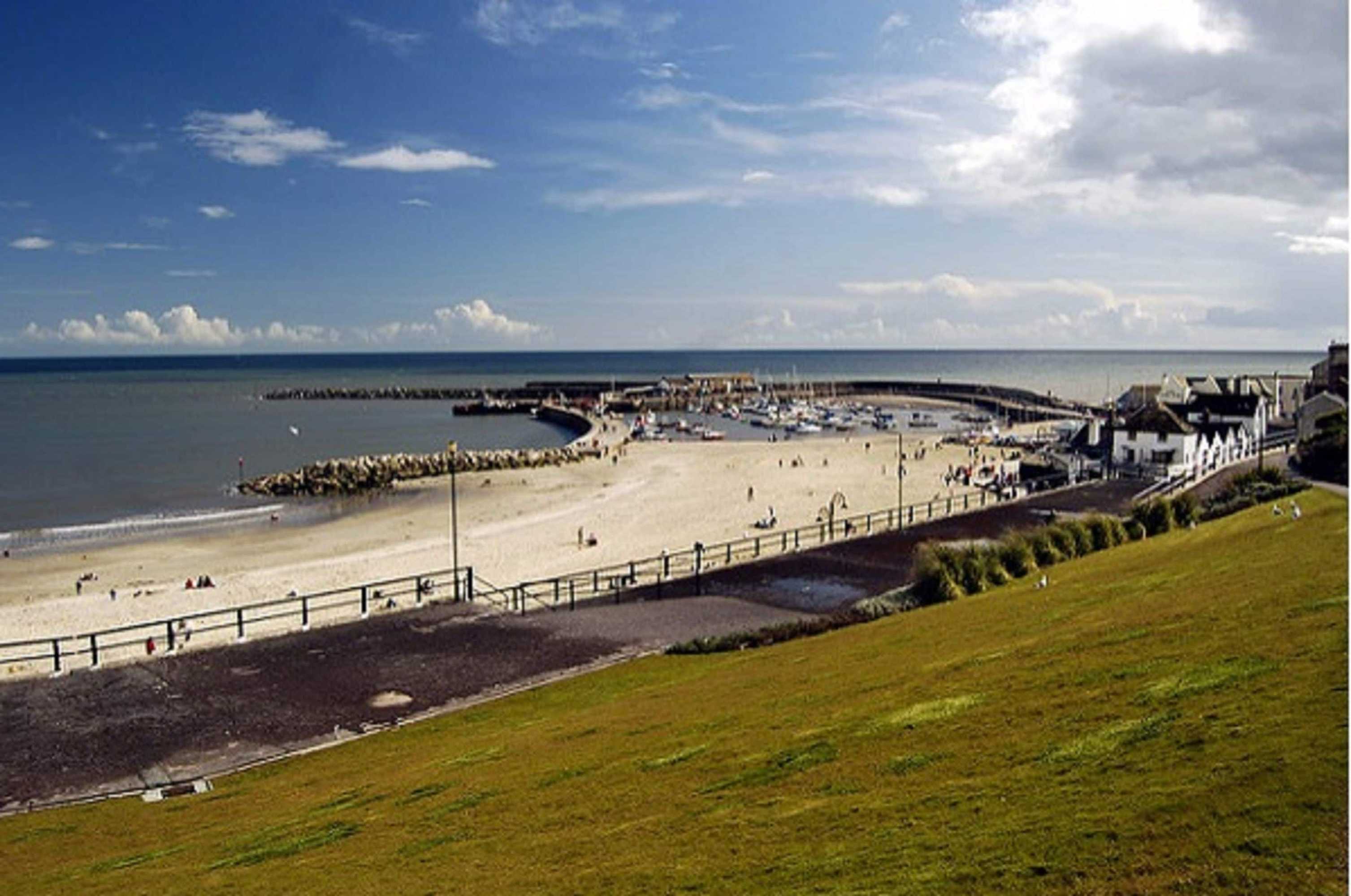 Gift card for Small Snug En-Suite With Stunning Views Near Lyme Regis Gift card for Small Snug En-Suite With Stunning Views Near Lyme Regis