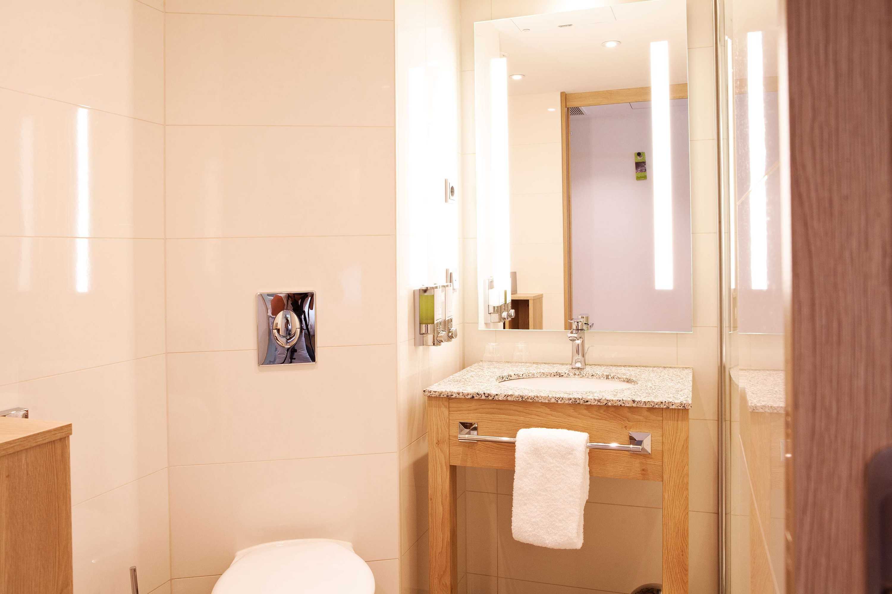 Gift card for Hampton by Hilton Aachen Tivoli Gift card for Hampton by Hilton Aachen Tivoli