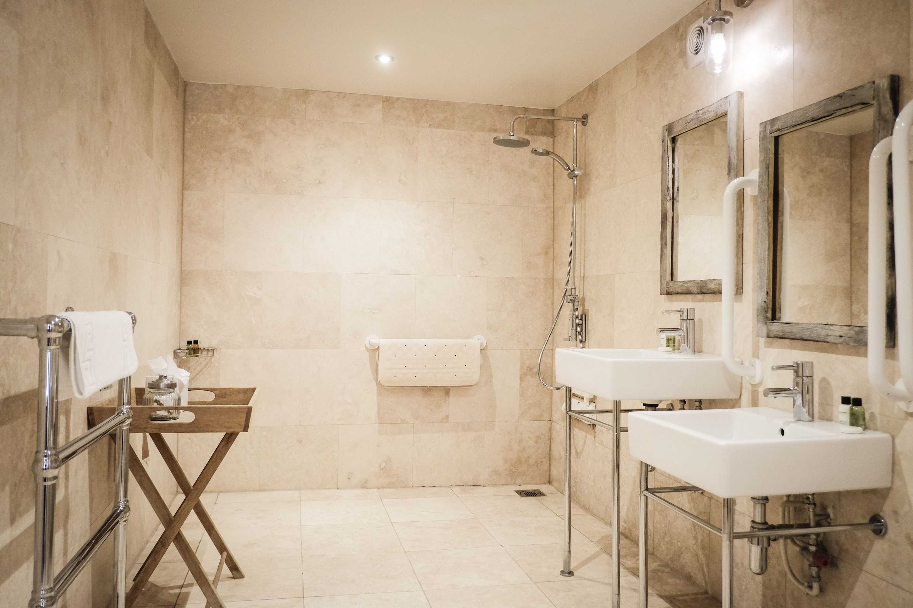 Gift card for The White Buck Gift card for The White Buck