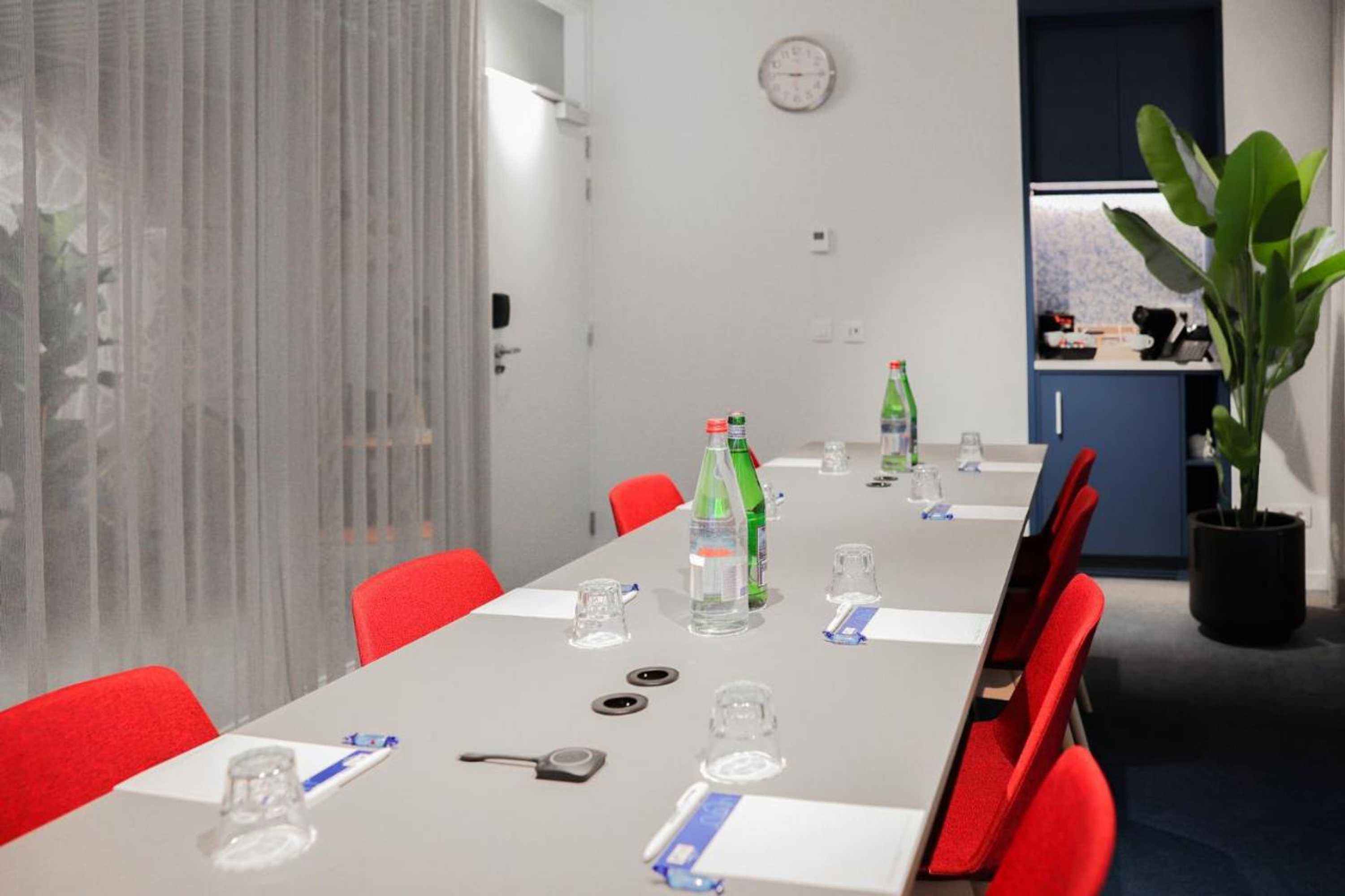 Gift card for Holiday Inn Express & Suites Ghent by Ihg Gift card for Holiday Inn Express & Suites Ghent by Ihg