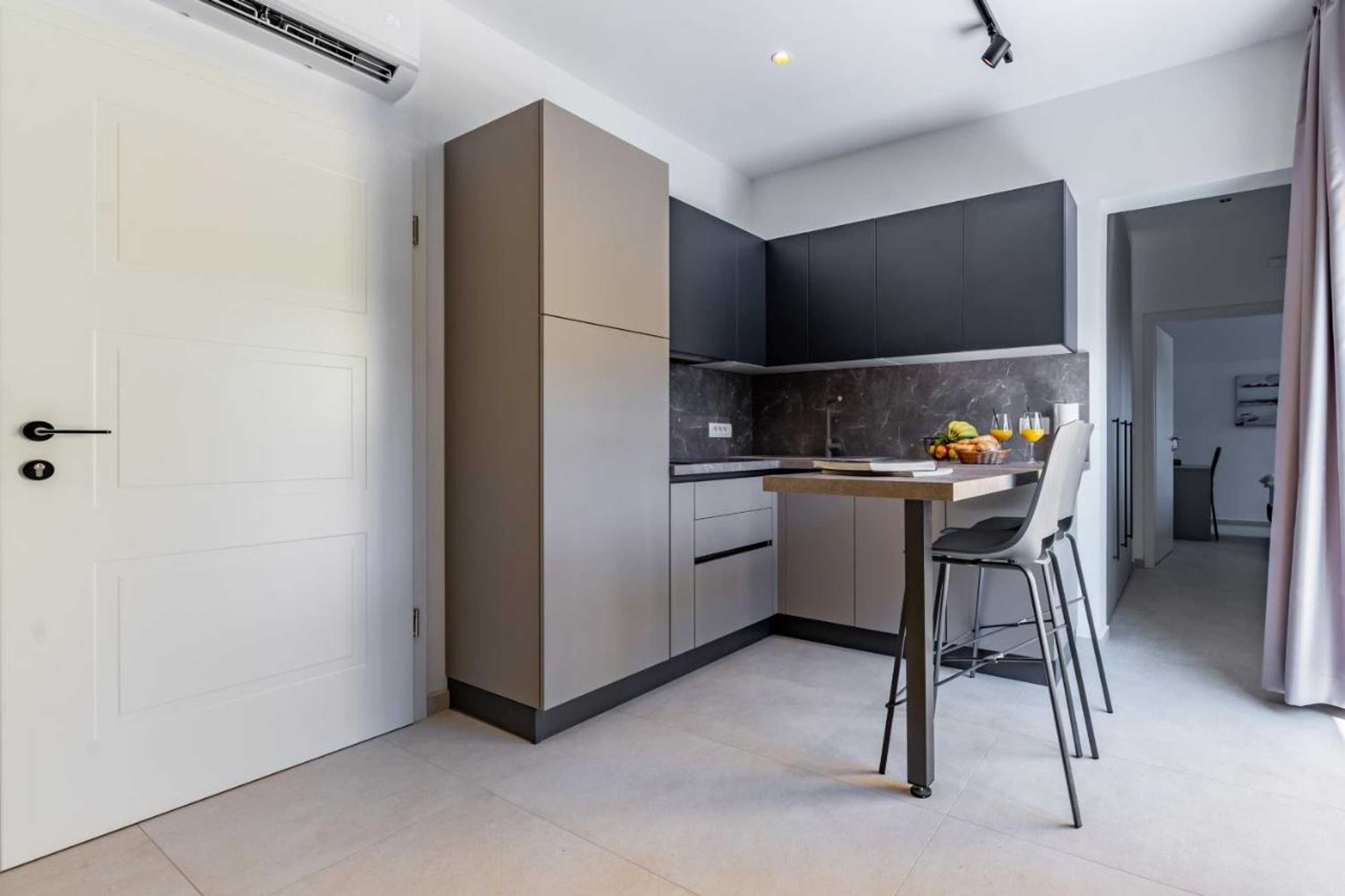 Gift card for Rooms With Free Parking