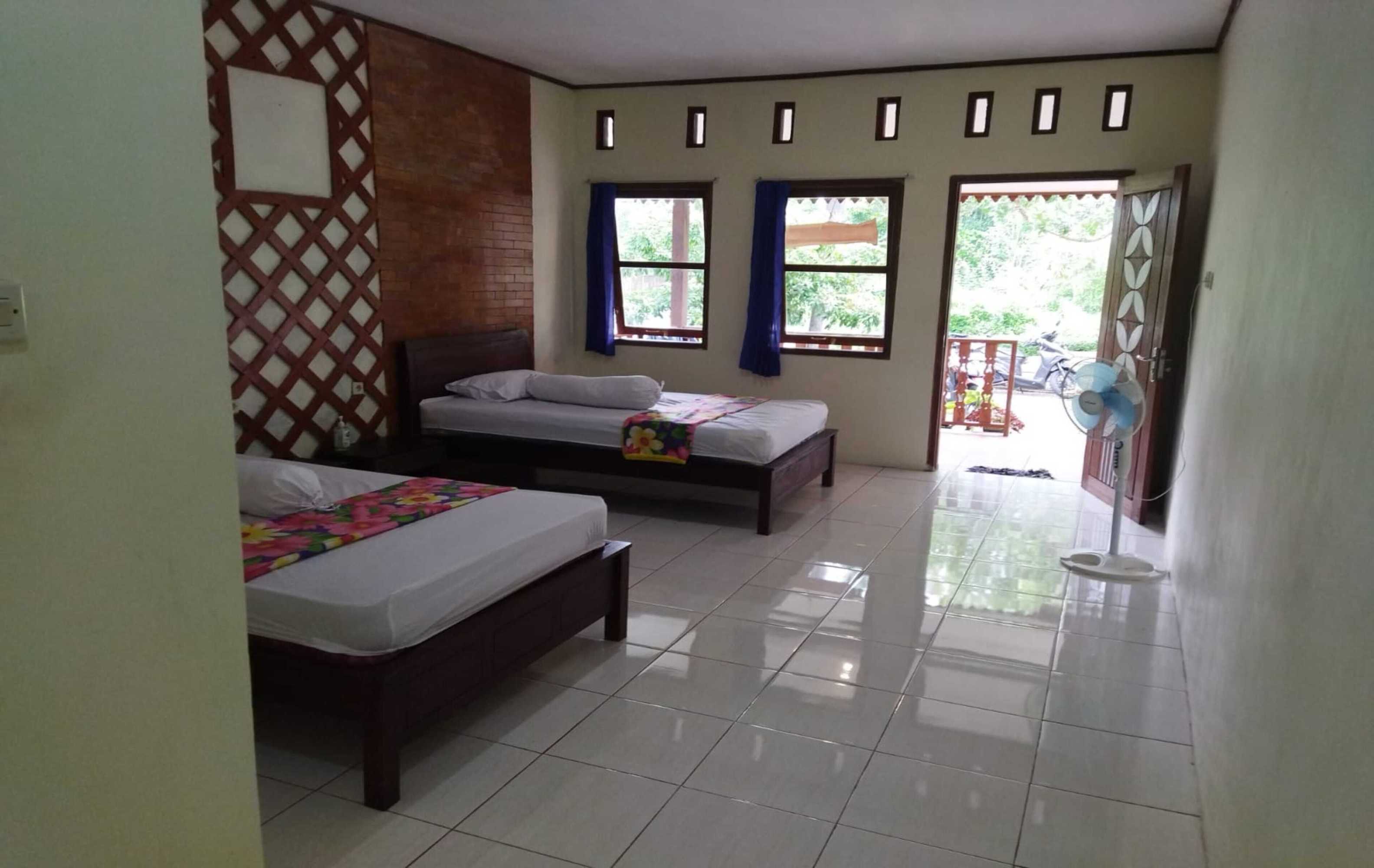 Gift card for Home Stay Muhrodin