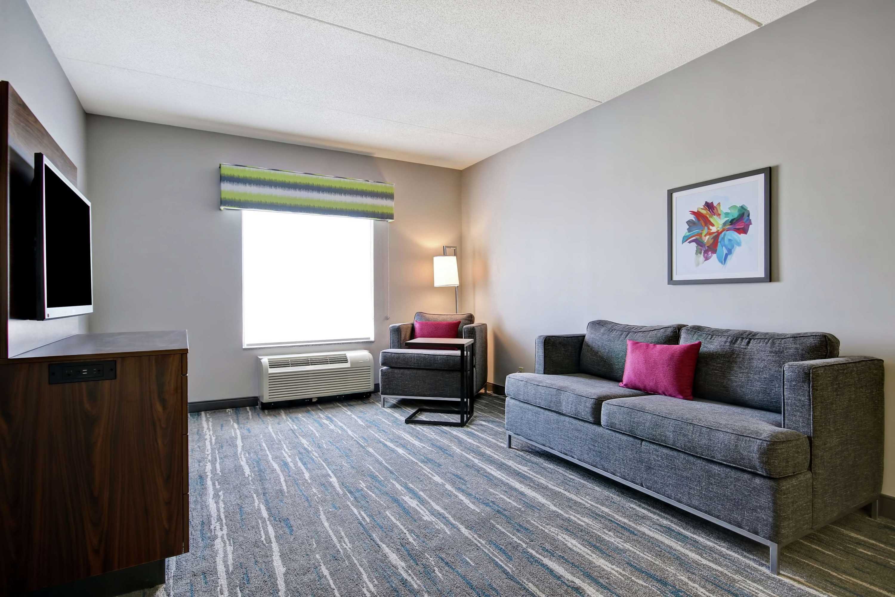 Gift card for Hampton Inn & Suites by Hilton - Guelph Gift card for Hampton Inn & Suites by Hilton - Guelph