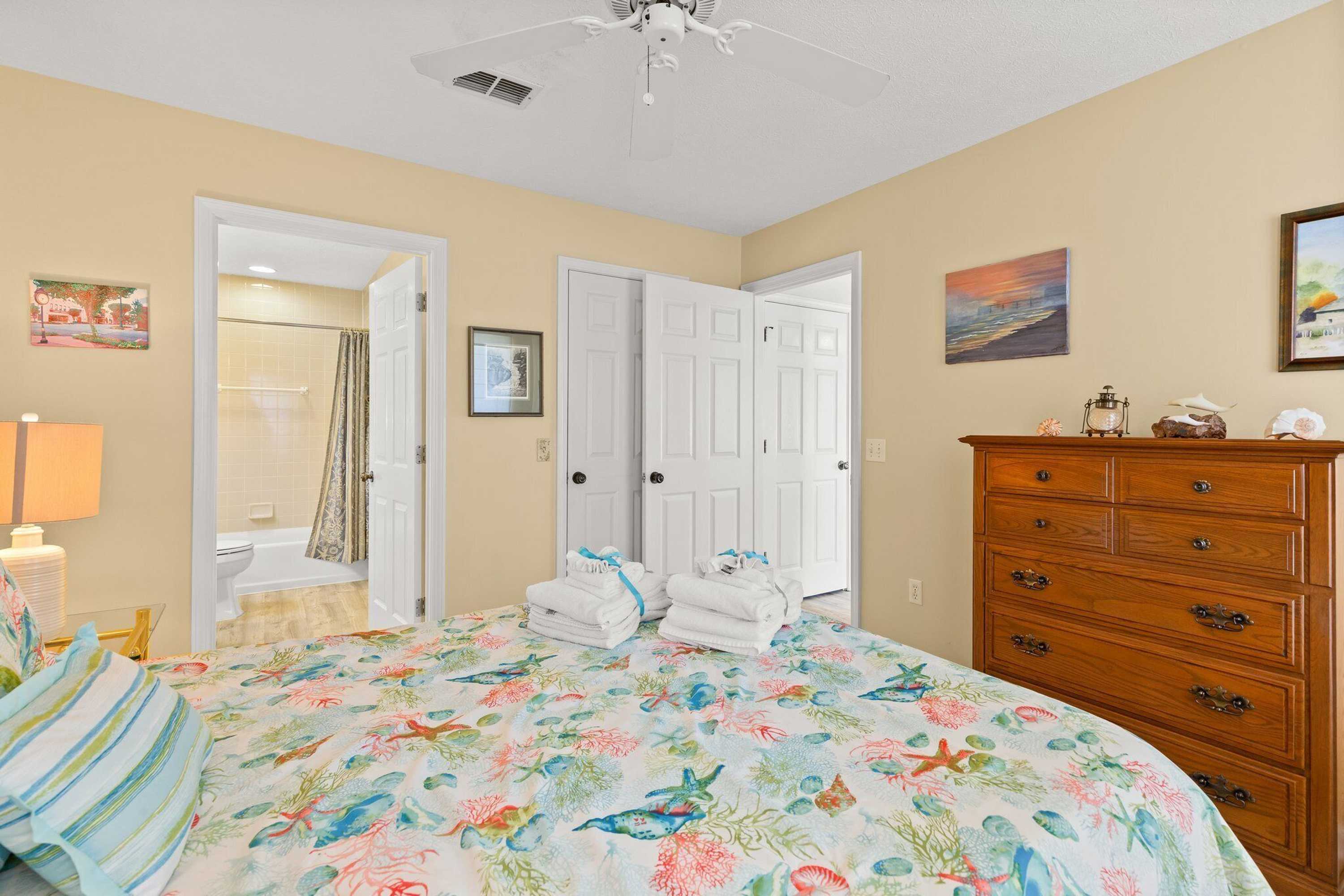 Gift card for Vacation in This Gorgeous 2-Story Home! 3 BR 3 Ba! Sleeps 8! Gift card for Vacation in This Gorgeous 2-Story Home! 3 BR 3 Ba! Sleeps 8!