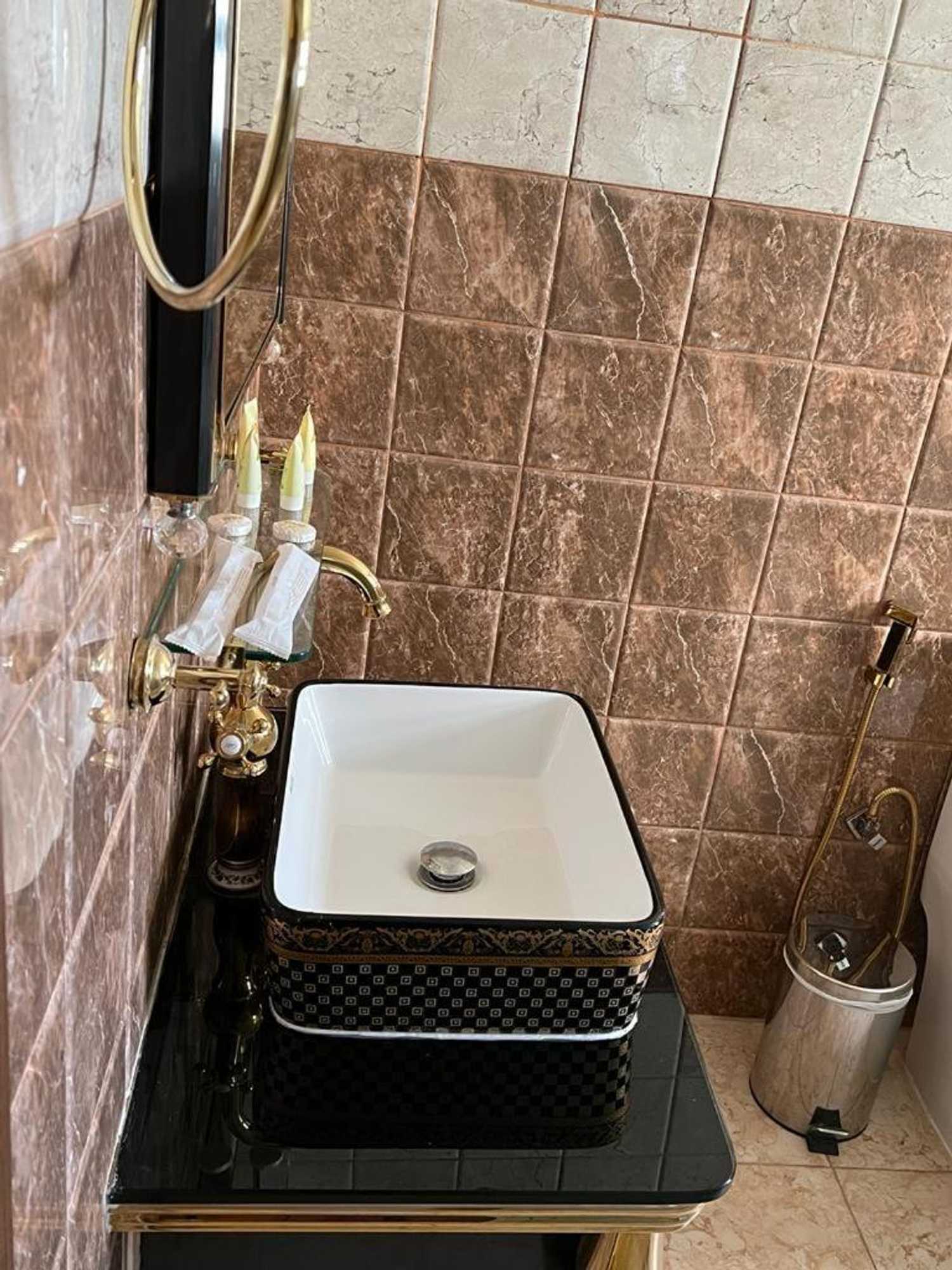 Gift card for Safari Hotel