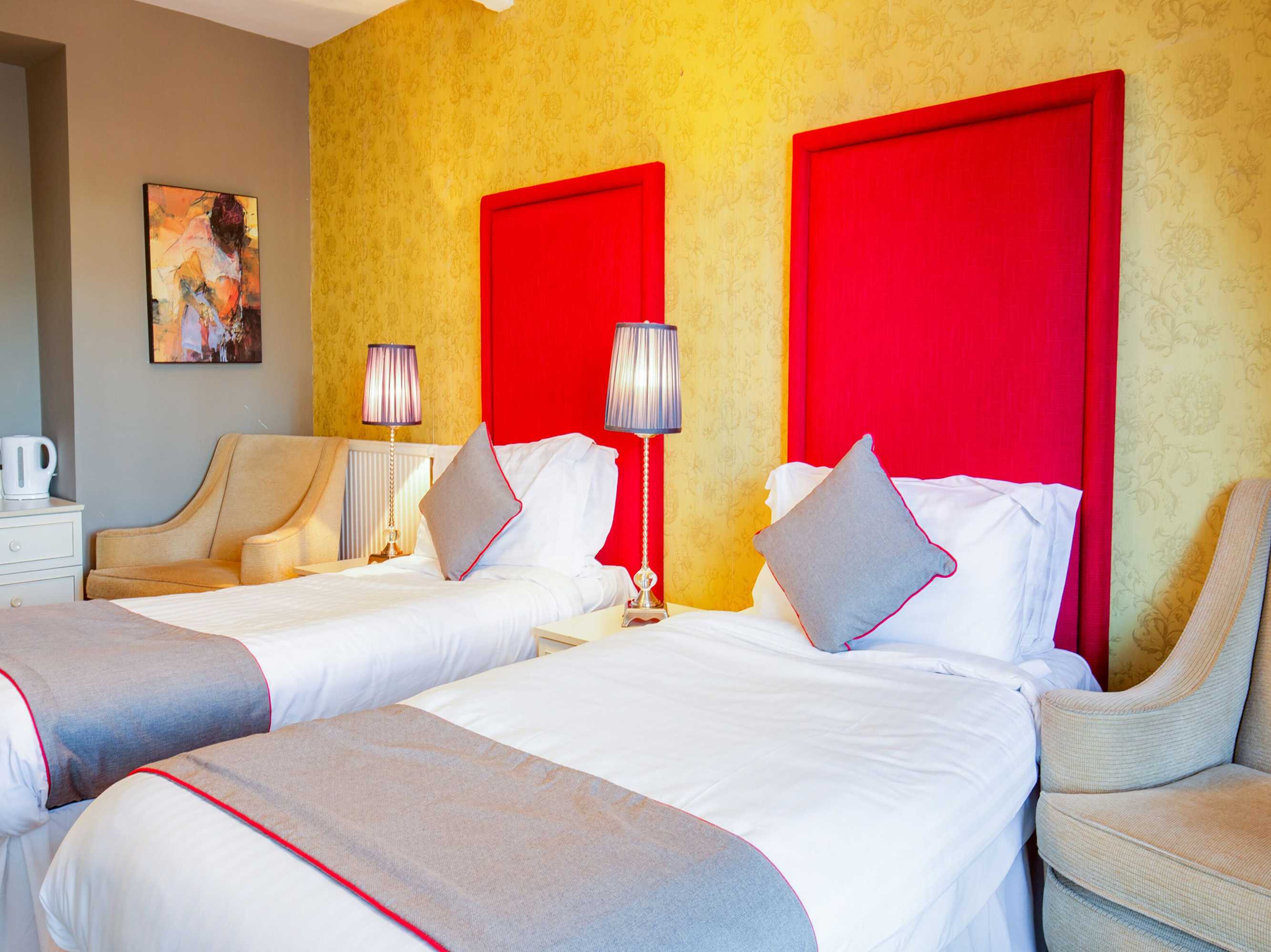Gift card for Oyo Lamphey Hall Hotel Gift card for Oyo Lamphey Hall Hotel