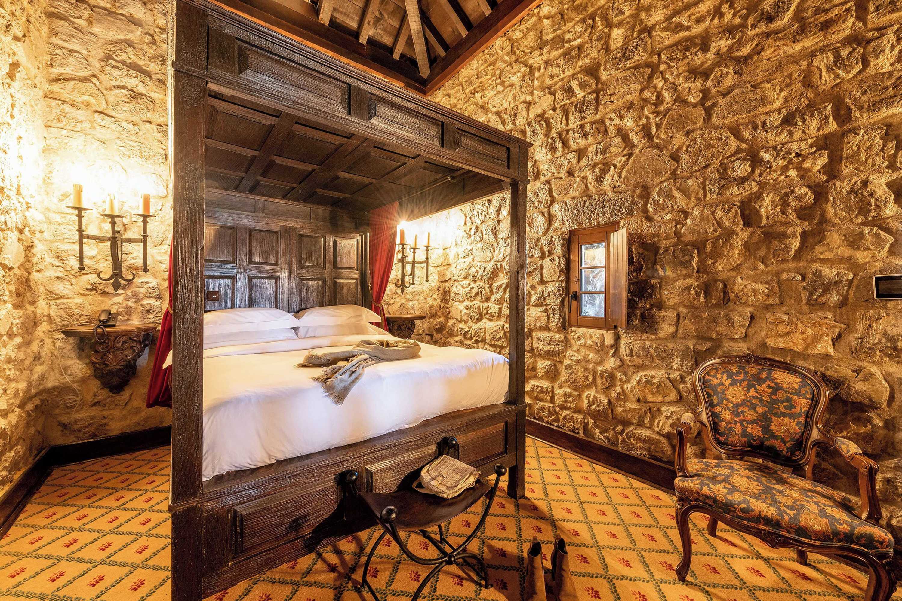 Gift card for Pousada Castelo de Óbidos - Historic Hotel Gift card for Pousada Castelo de Óbidos - Historic Hotel