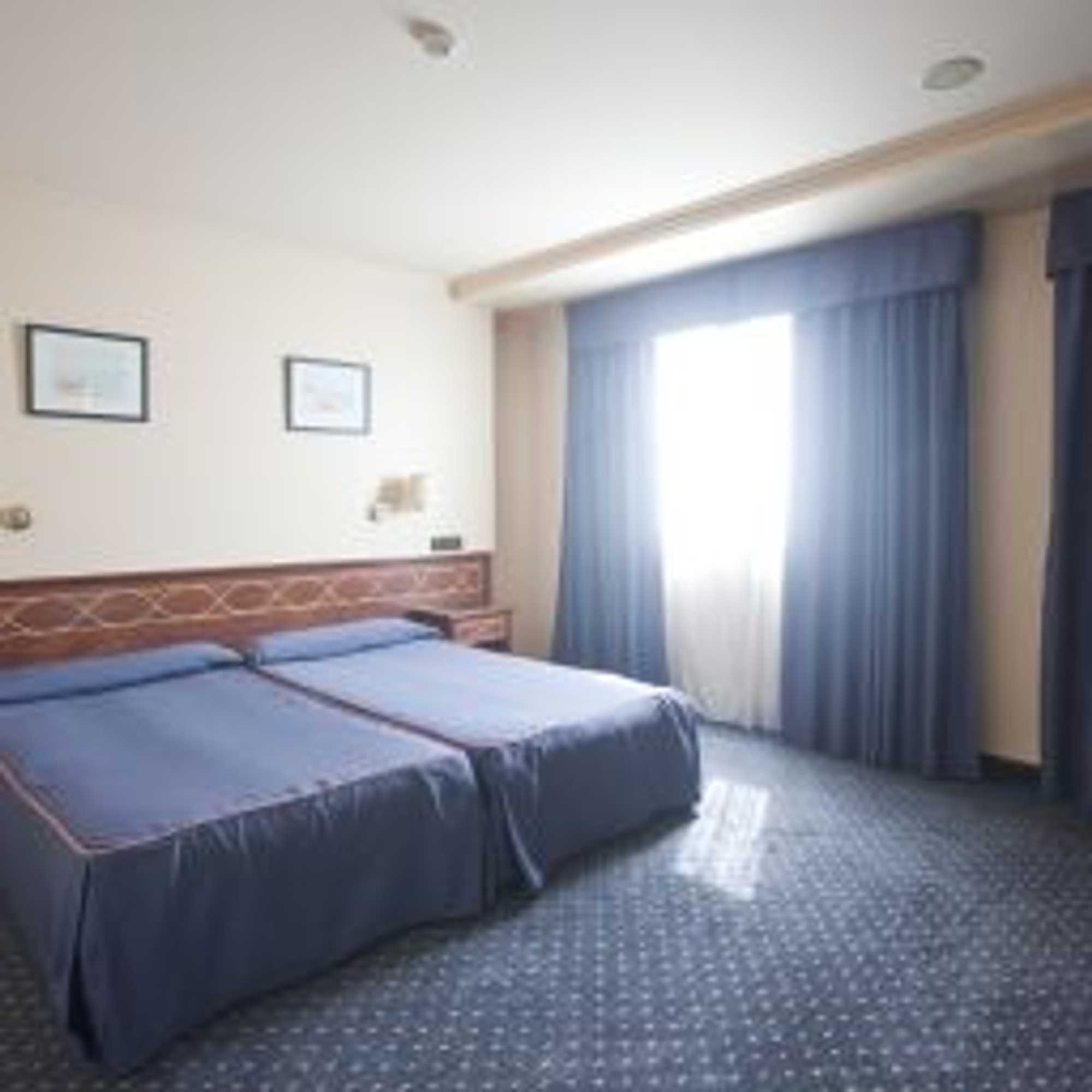 Gift card for Hotel Carris Almirante Gift card for Hotel Carris Almirante