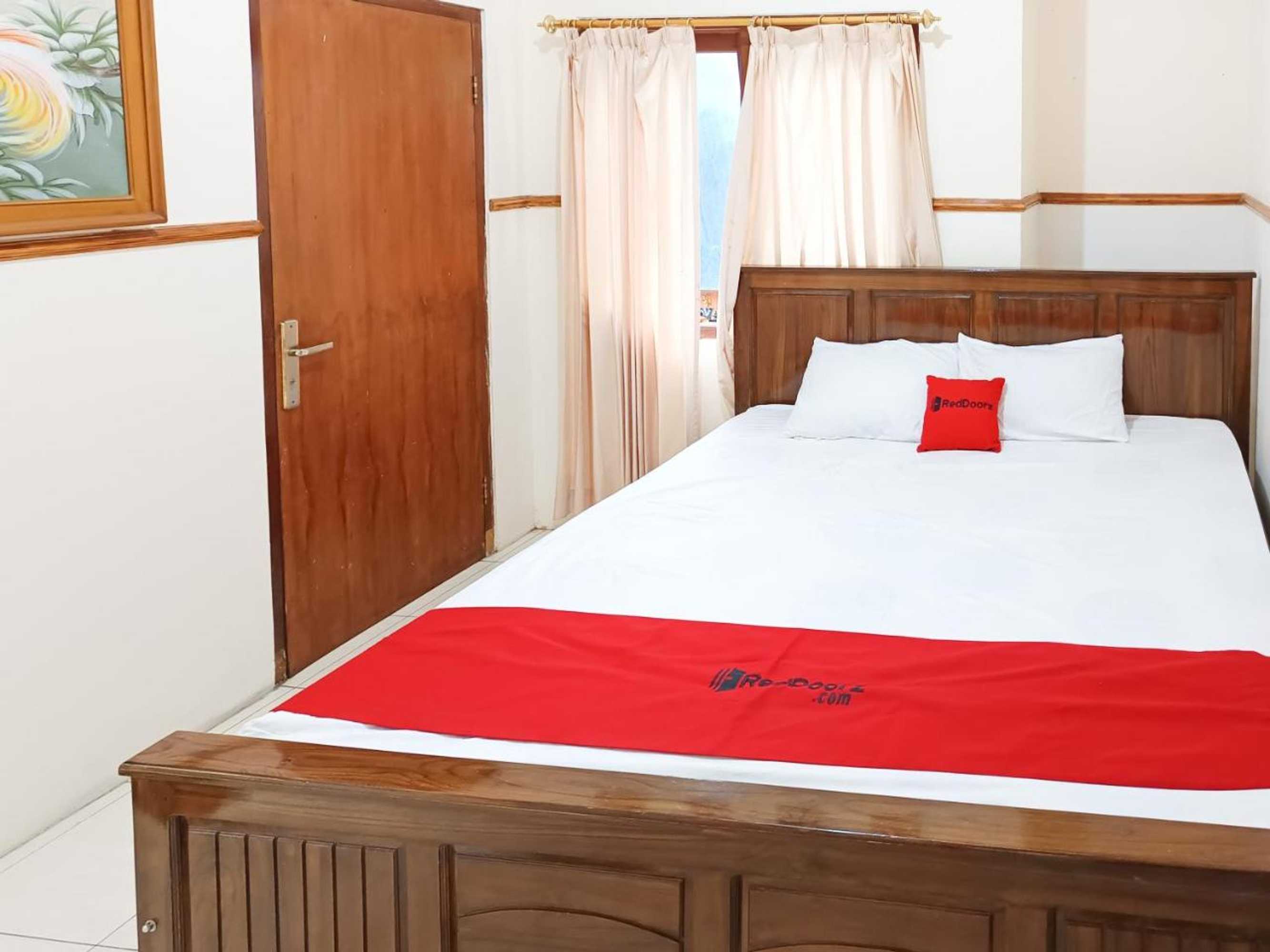 Gift card for Reddoorz at Dewa Breeze Inn Near Paralayang