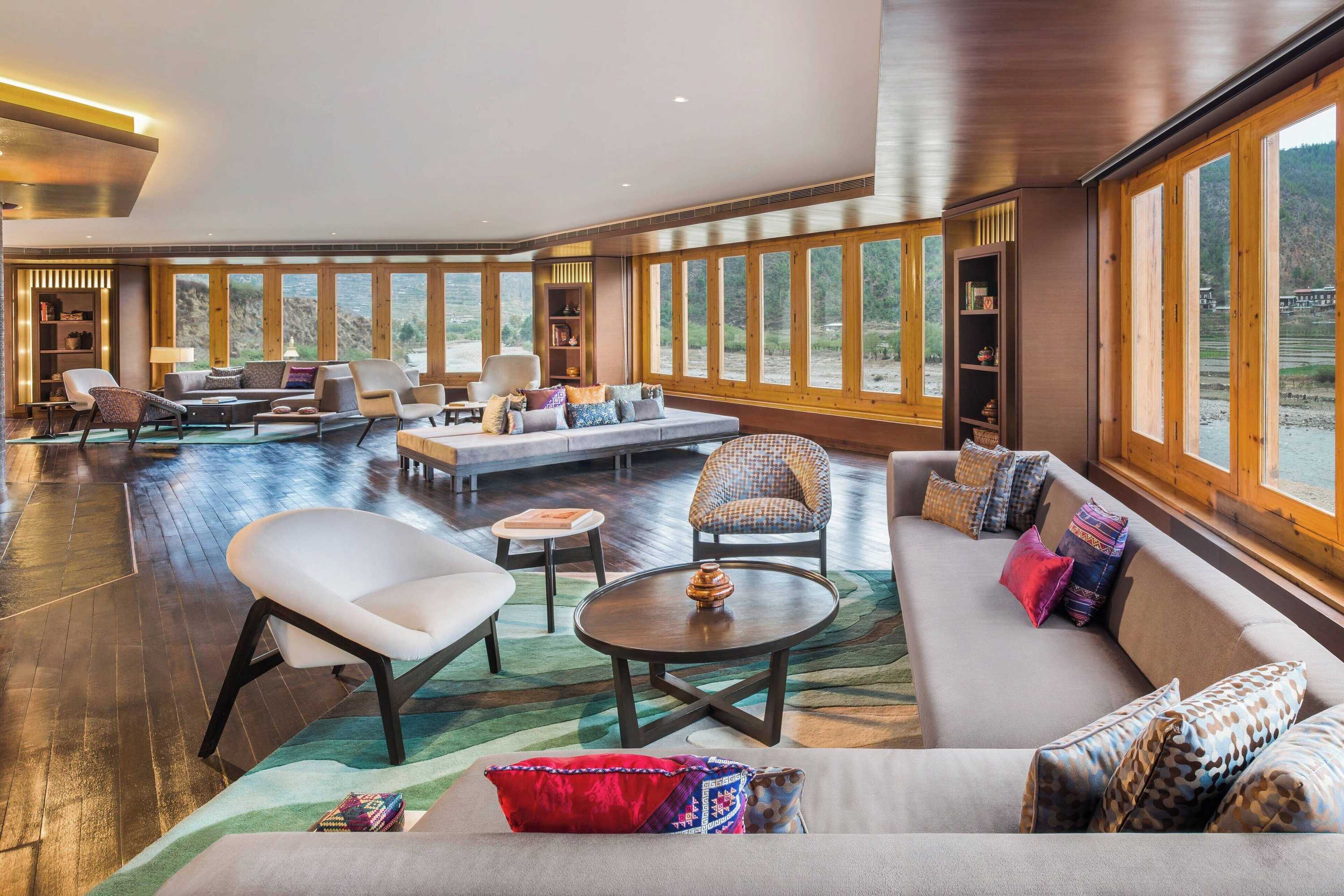 Gift card for Le Meridien Paro, Riverfront Gift card for Le Meridien Paro, Riverfront