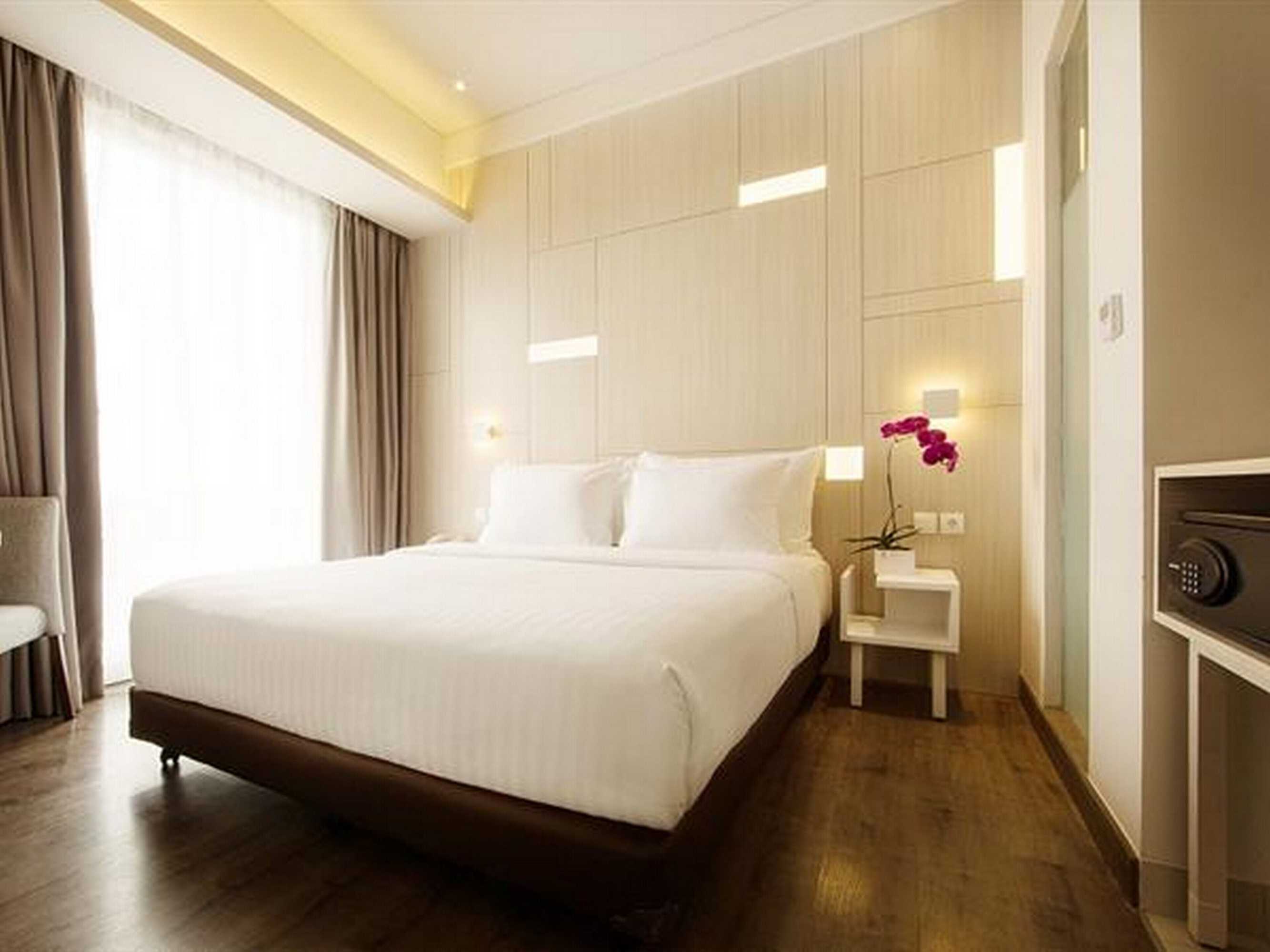 Gift card for Swiss-Belinn Cikarang Gift card for Swiss-Belinn Cikarang