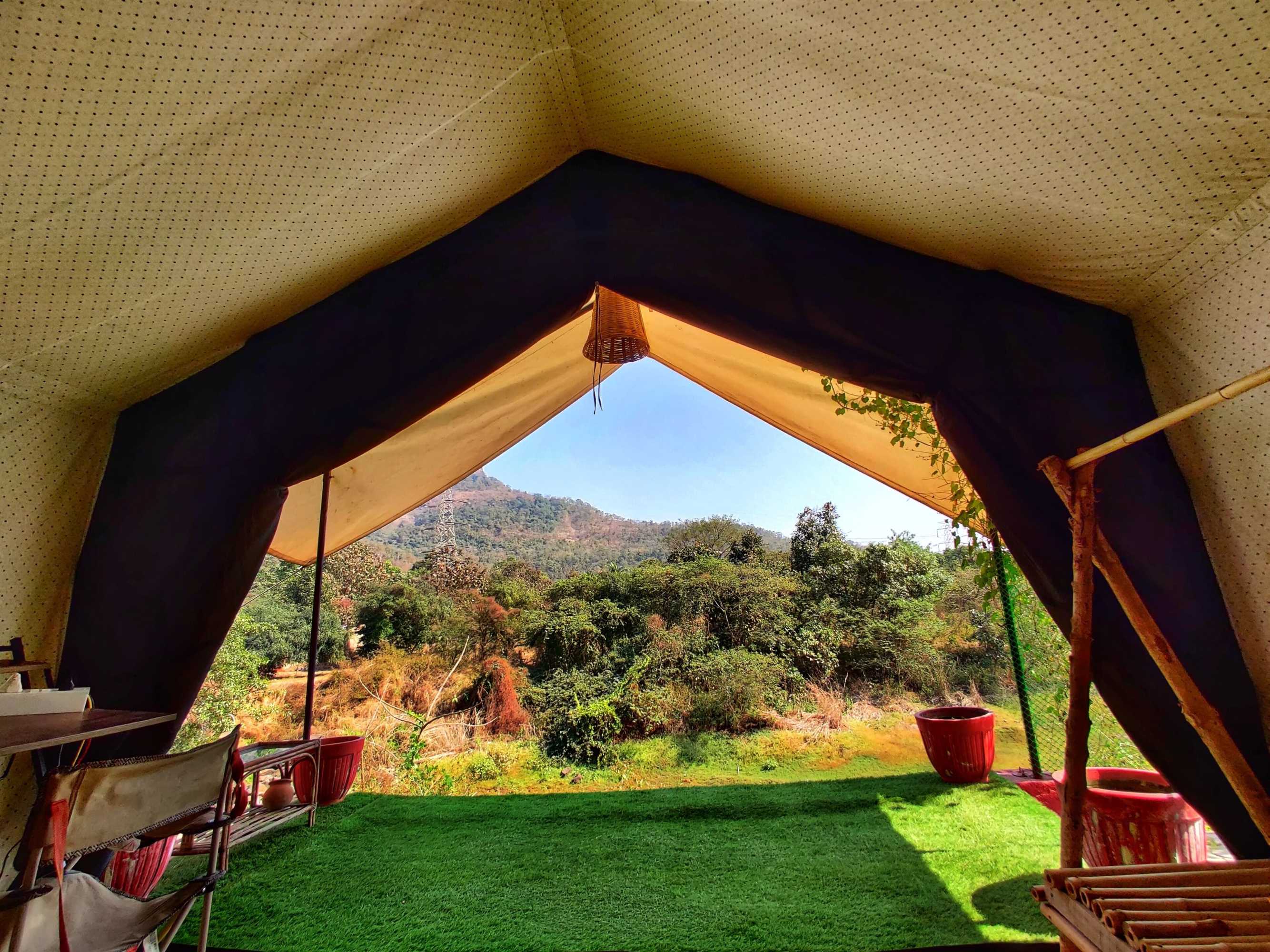 Gift card for Lakeside Boheme Inn