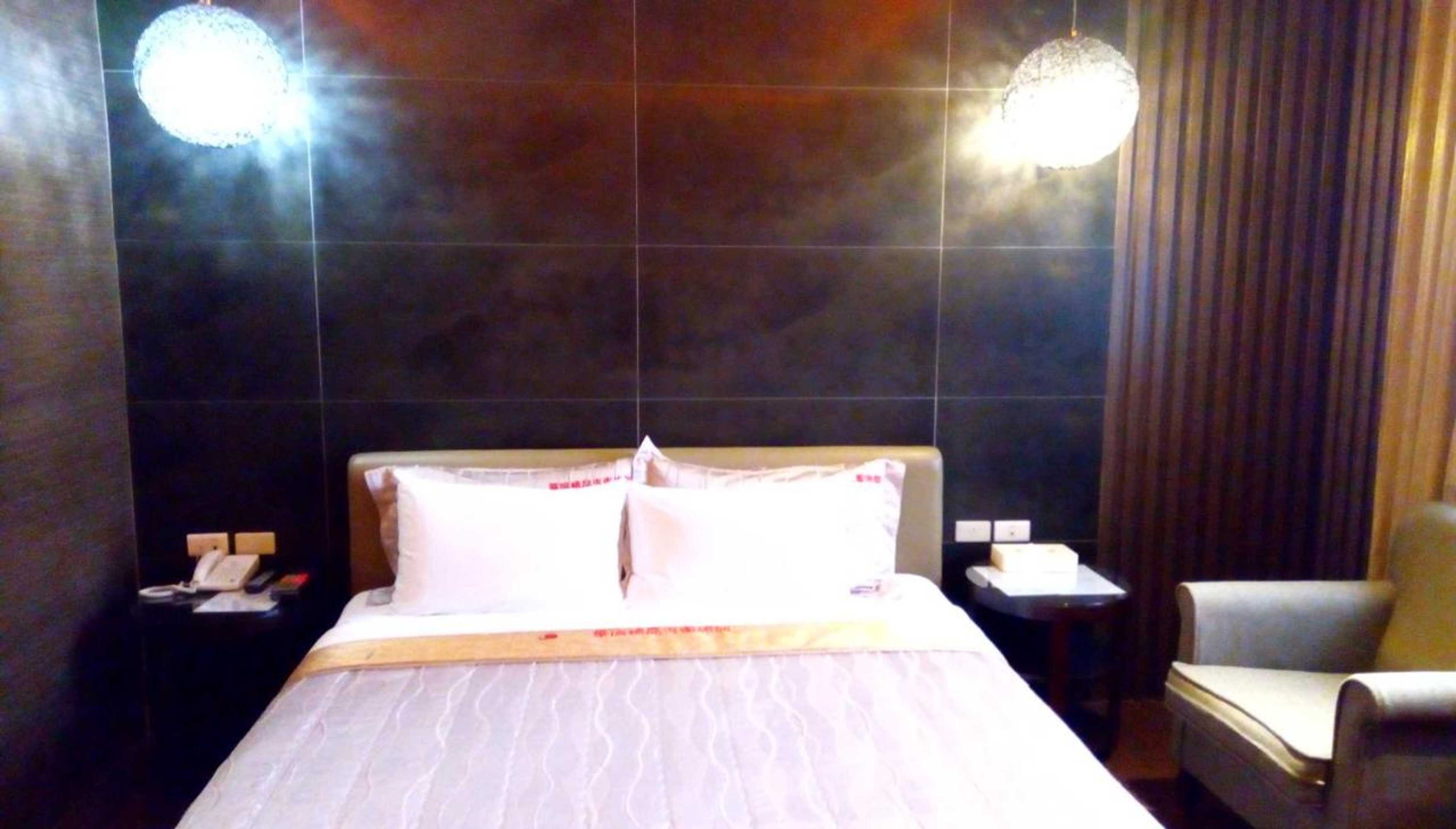 Gift card for Hua Lun Motel