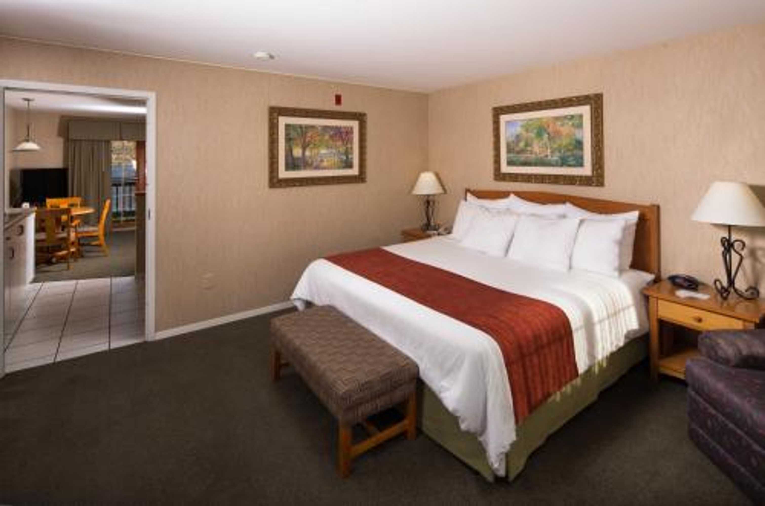 Gift card for Lakeside Lodge And Suites Gift card for Lakeside Lodge And Suites