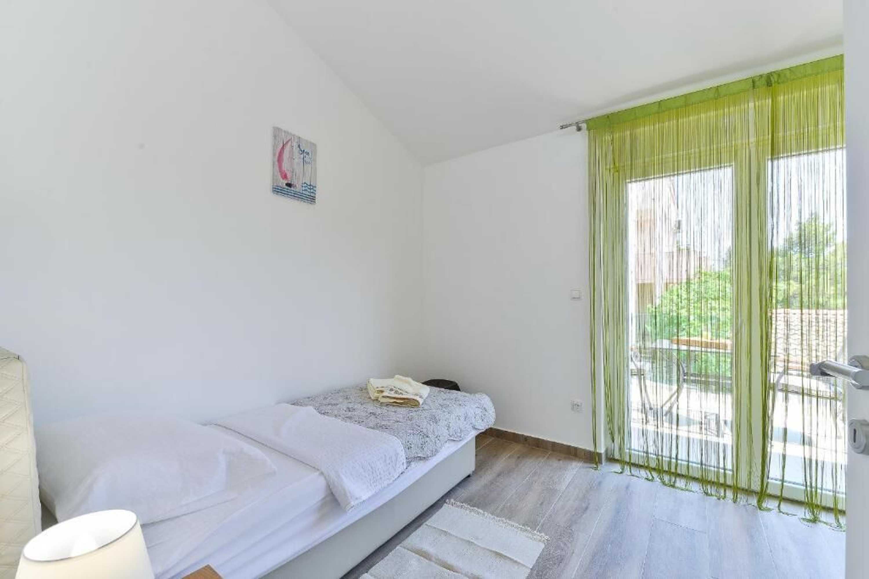 Gift card for Crowonder Cascada Villa With Jacuzzi - S5 Gift card for Crowonder Cascada Villa With Jacuzzi - S5