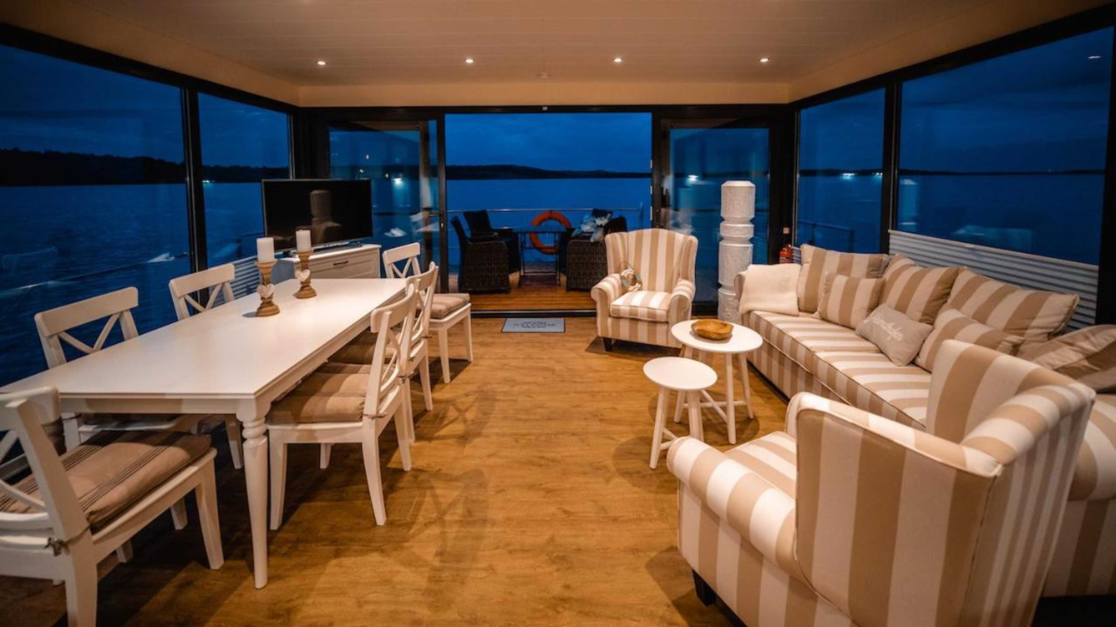 Gift card for Hausboote Und Ferienhäuser Marina Mücheln