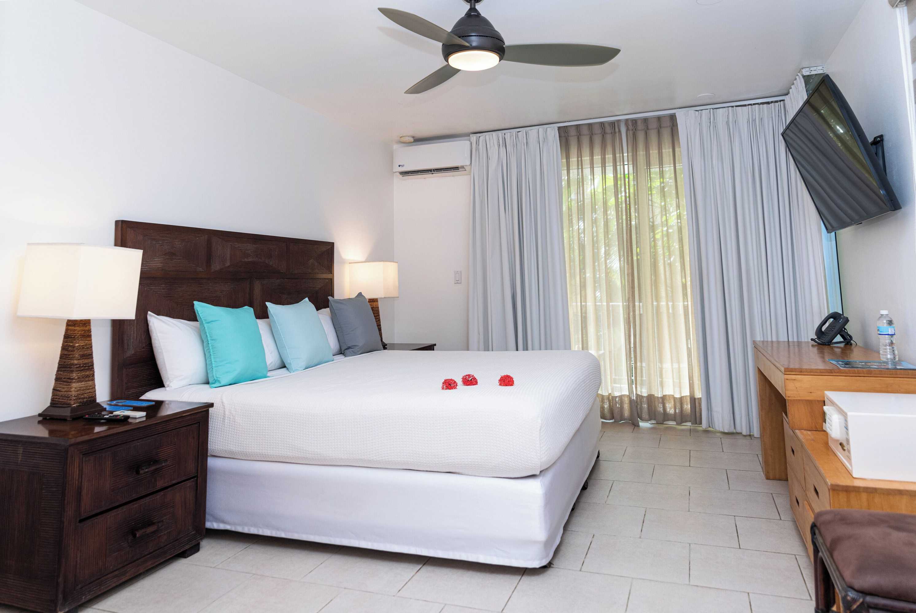 Gift card for Paradise Beach Hotel & Resort Gift card for Paradise Beach Hotel & Resort