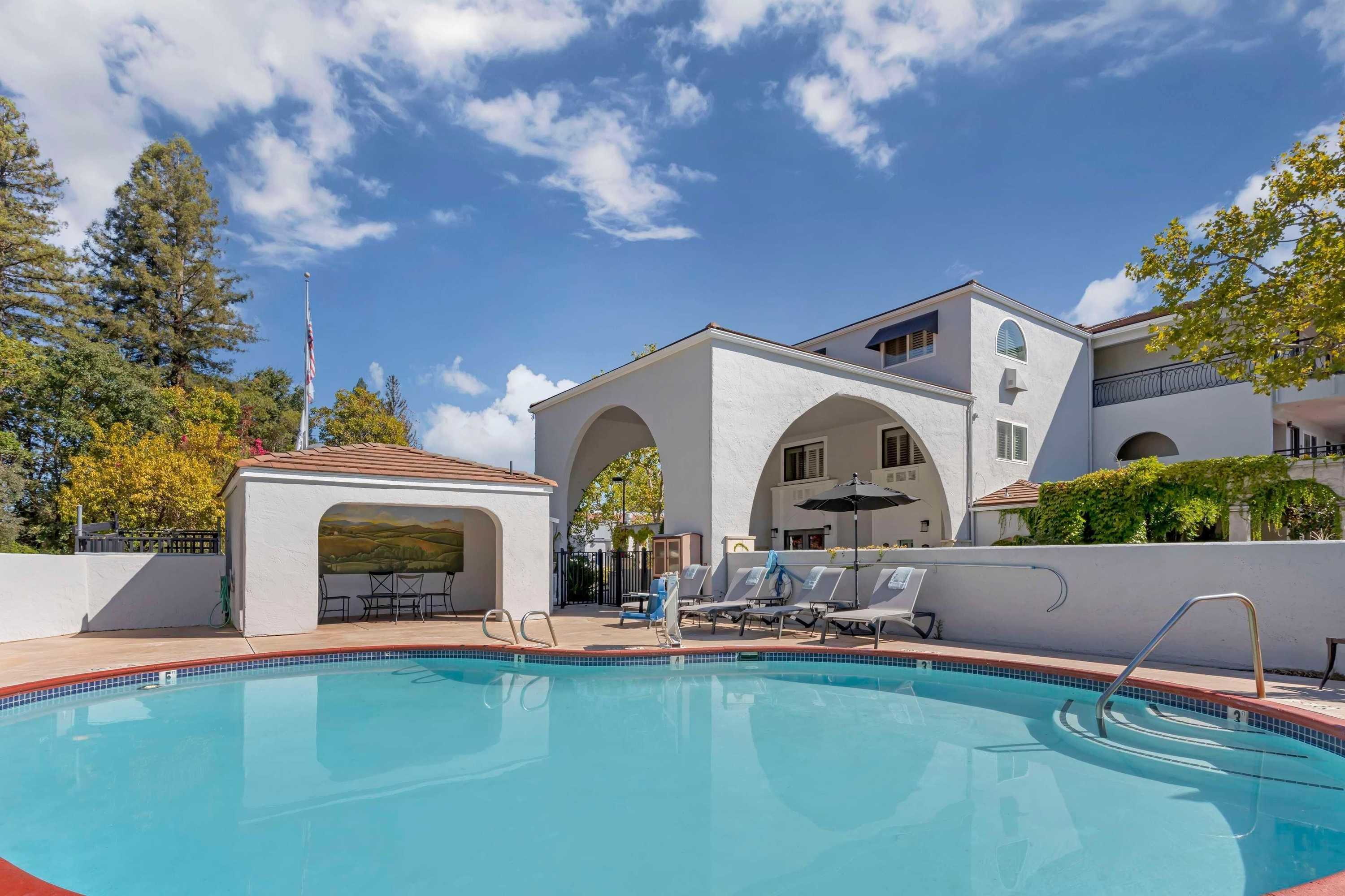 Gift card for Dry Creek Inn Mod Collection by Sonesta