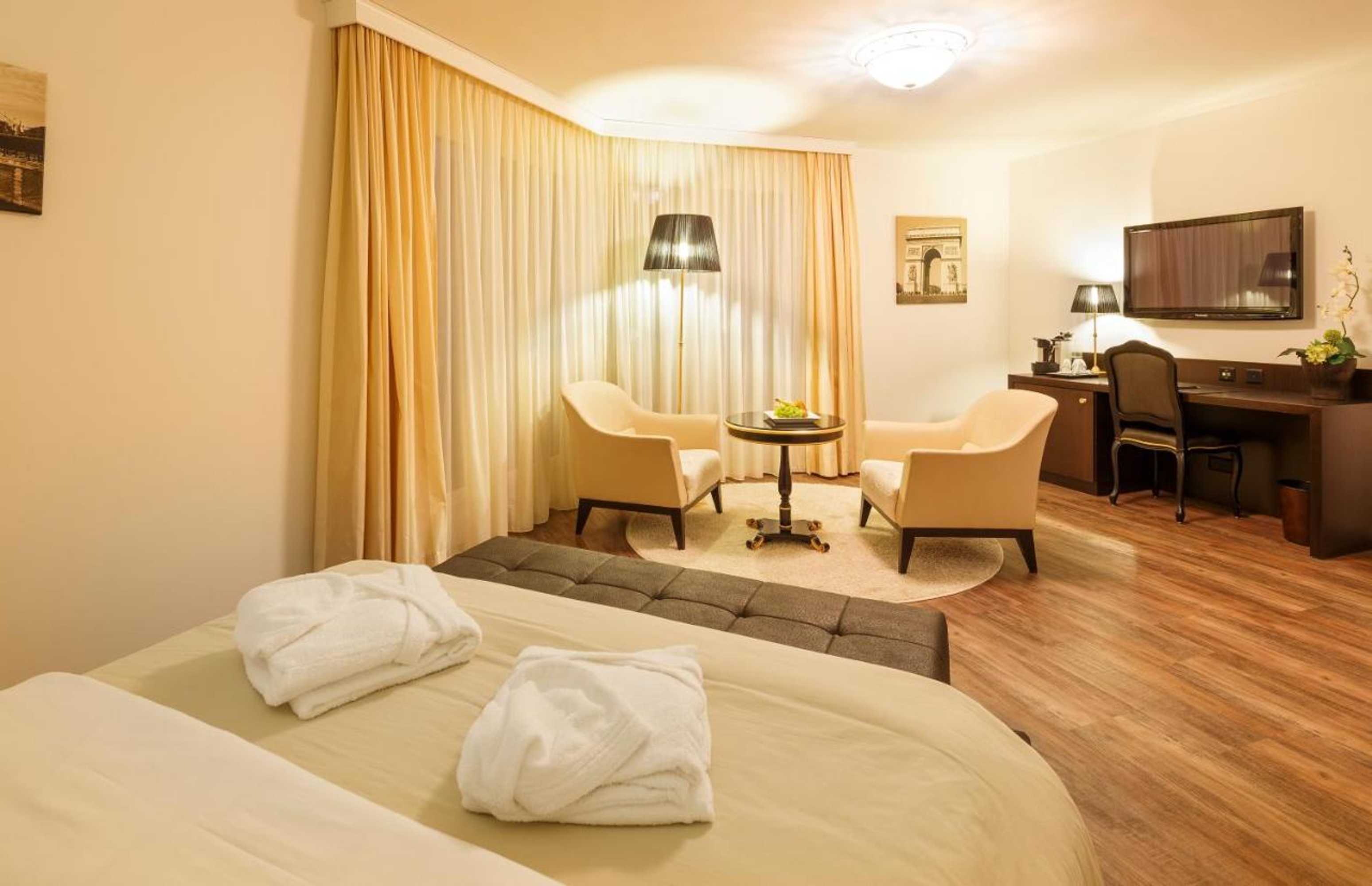 Gift card for Business Hotel First