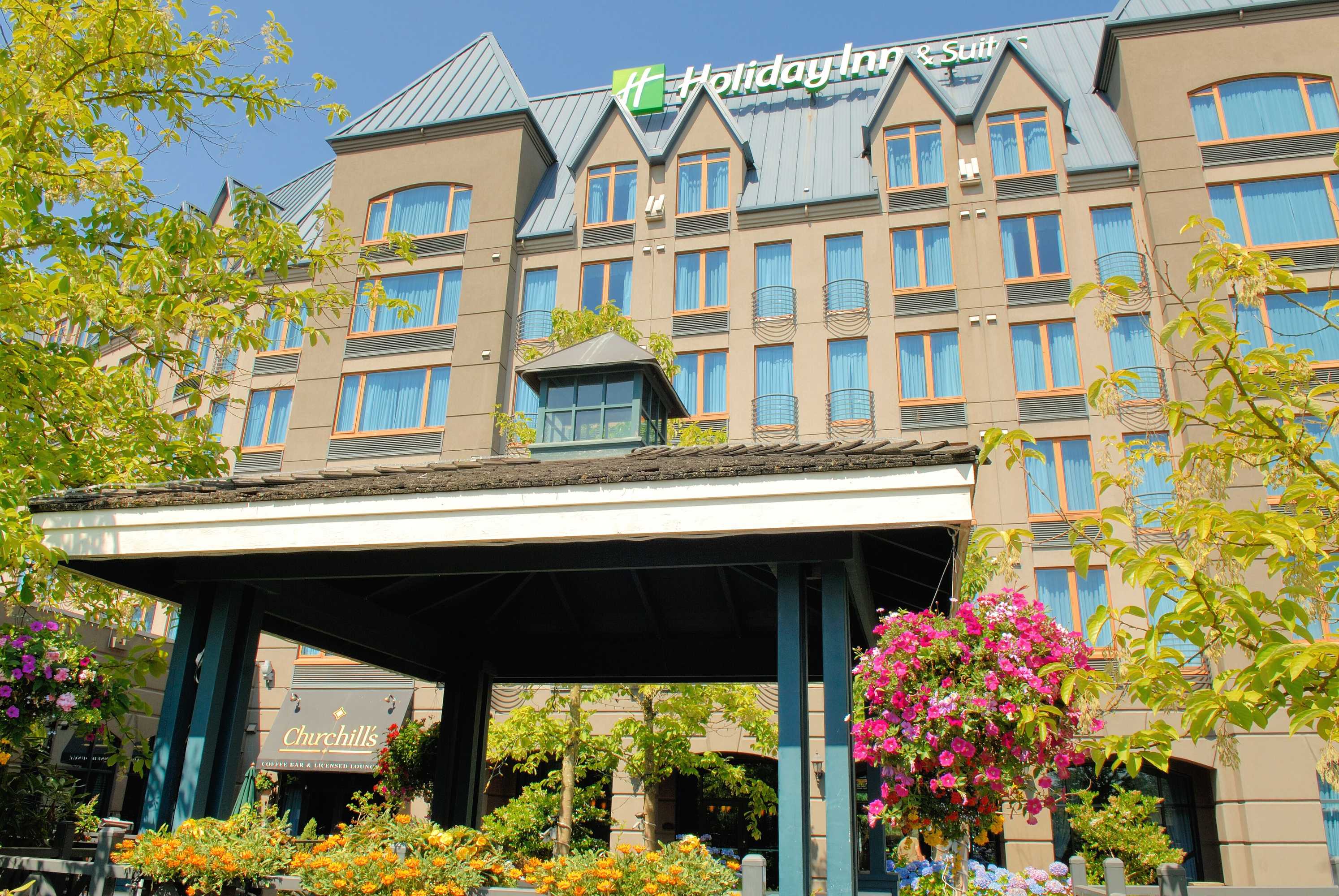 Gift card for Holiday Inn Hotel & Suites North Vancouver by Ihg Gift card for Holiday Inn Hotel & Suites North Vancouver by Ihg