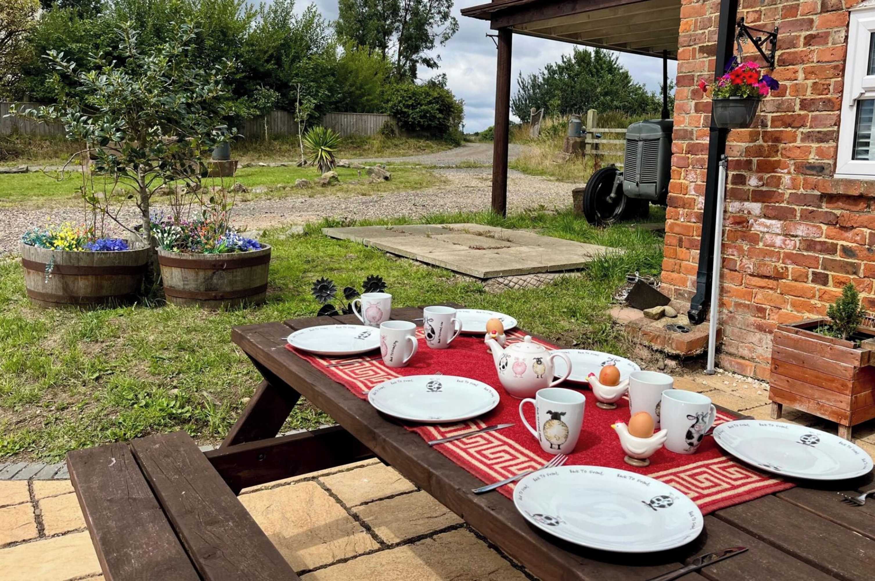 Gift card for Starshinezzz - Large Farmhouse County Durham