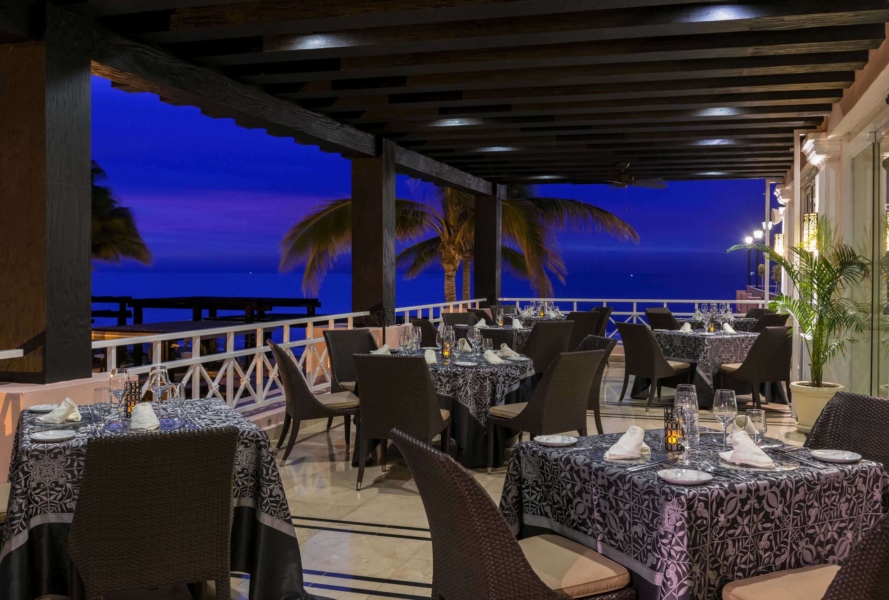 Gift card for Suites at PB Rose' Resort And Spa Cabo San Lucas Gift card for Suites at PB Rose' Resort And Spa Cabo San Lucas