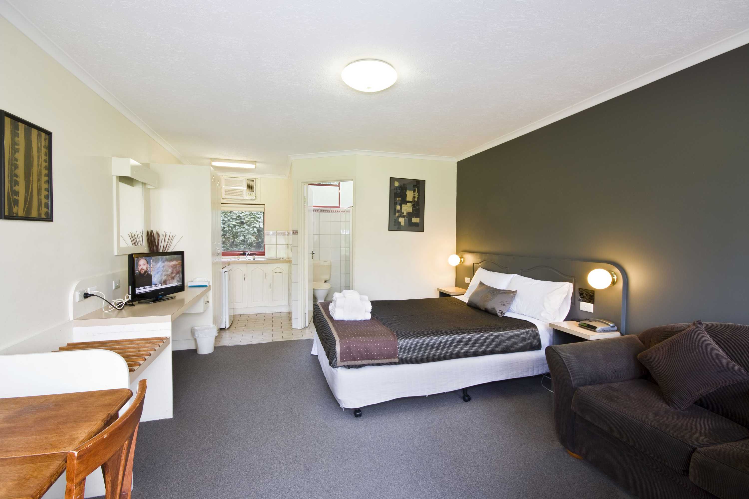 Gift card for Lorne Coachman Inn Gift card for Lorne Coachman Inn
