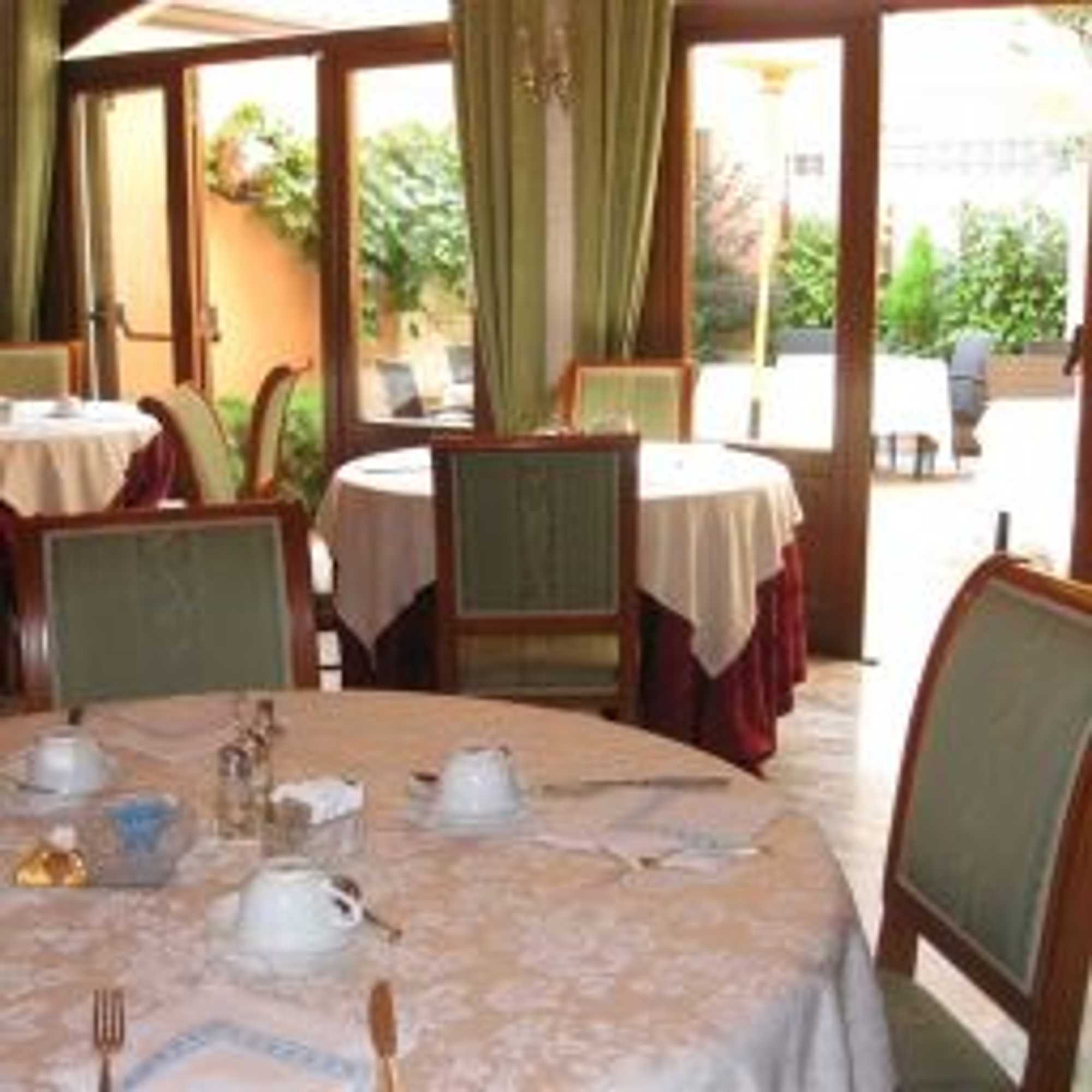 Gift card for Hotel Aldo Moro Gift card for Hotel Aldo Moro