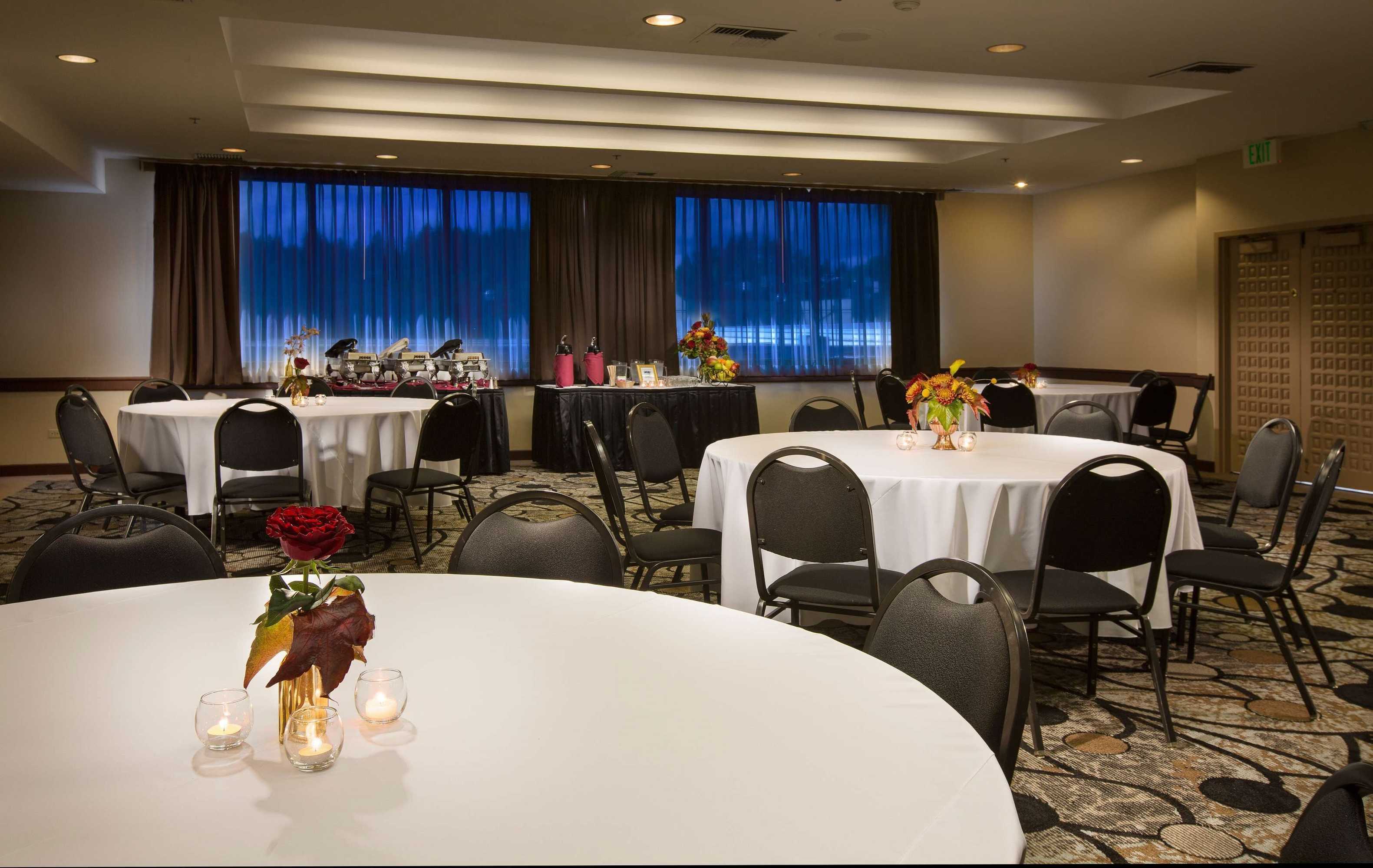 Gift card for Red Lion Inn & Suites Olympia, Governor Hotel Gift card for Red Lion Inn & Suites Olympia, Governor Hotel