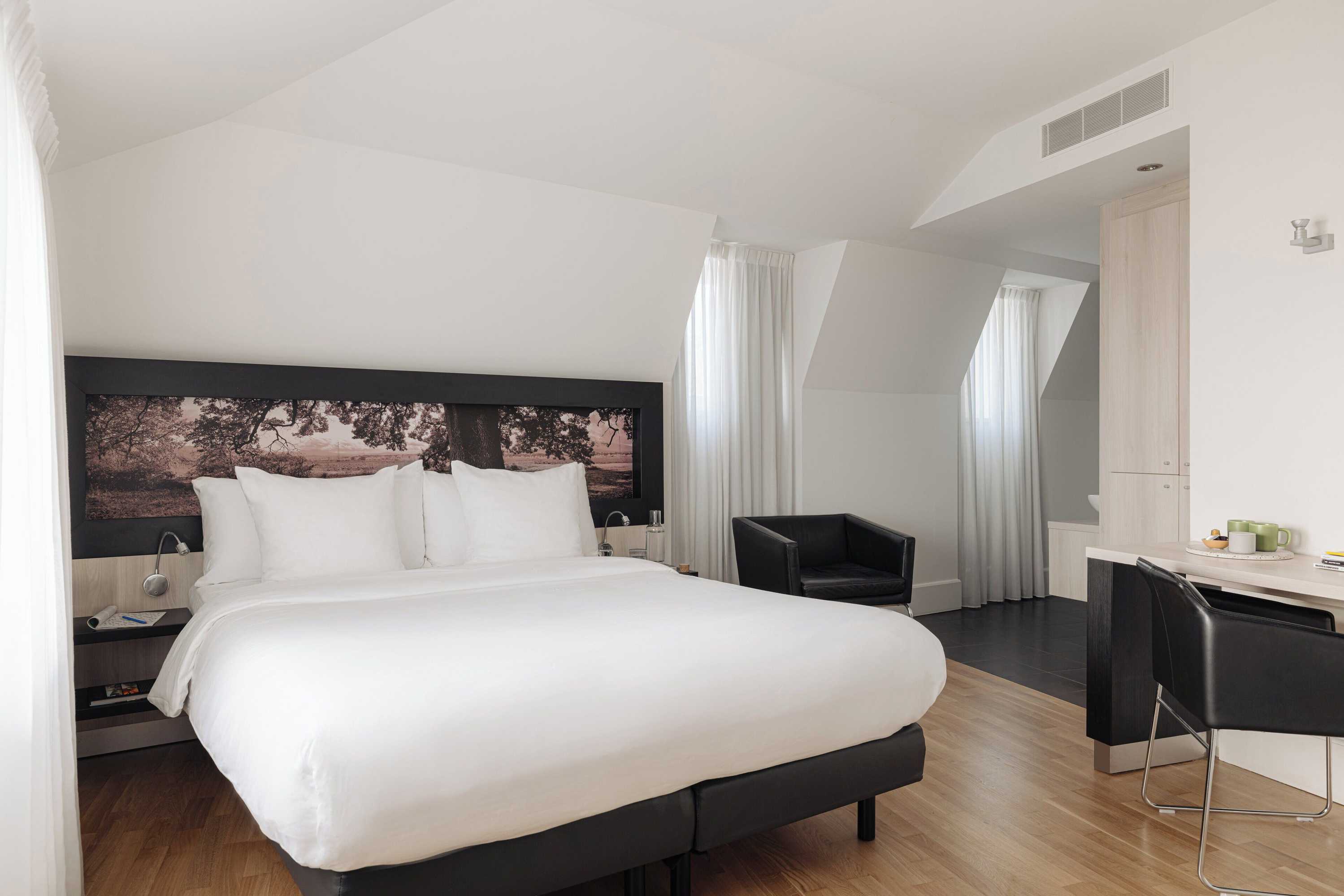 Gift card for Leonardo Boutique Hotel Maastricht City Center Gift card for Leonardo Boutique Hotel Maastricht City Center