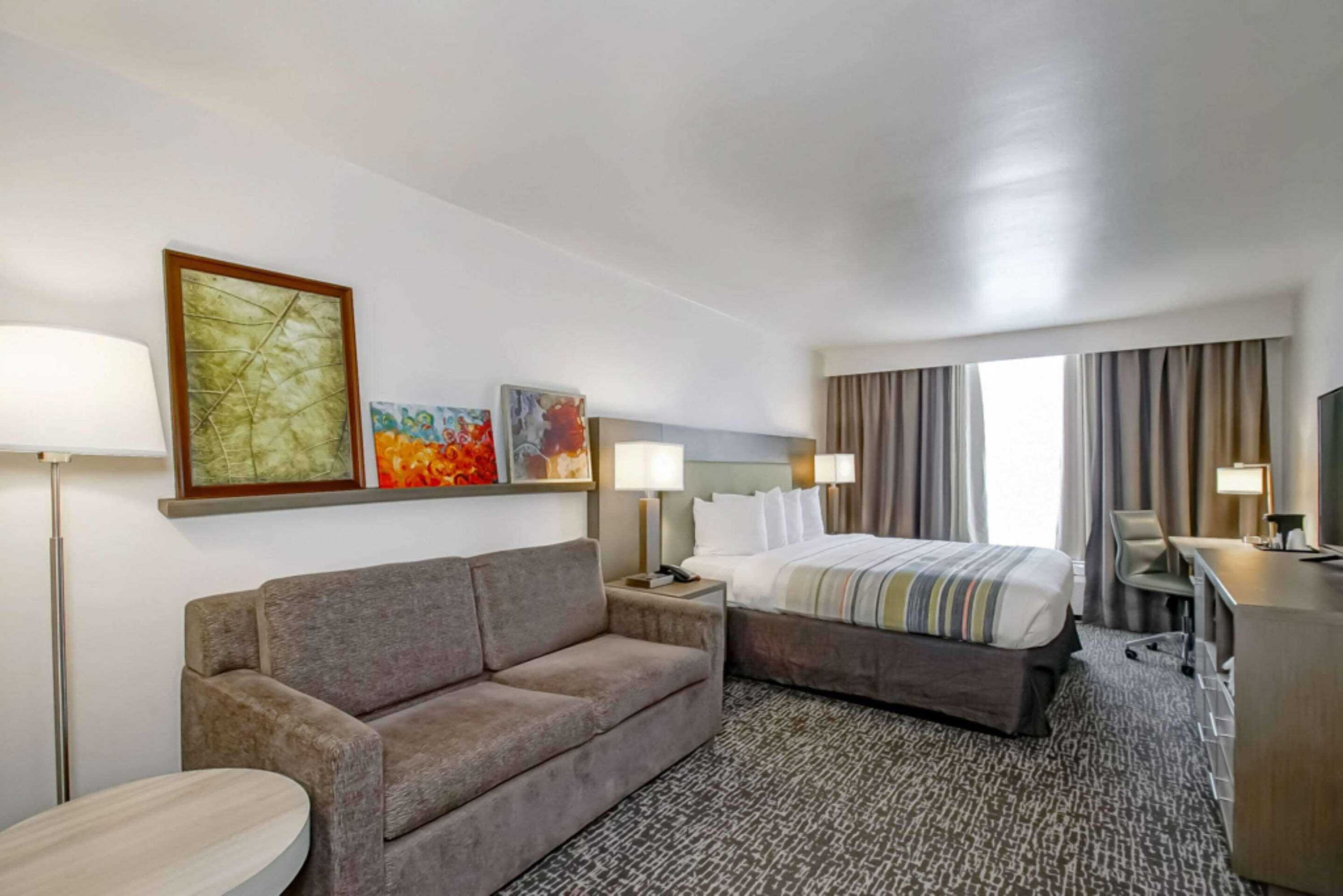 Gift card for Country Inn & Suites by Radisson, New Orleans I-10 East, LA