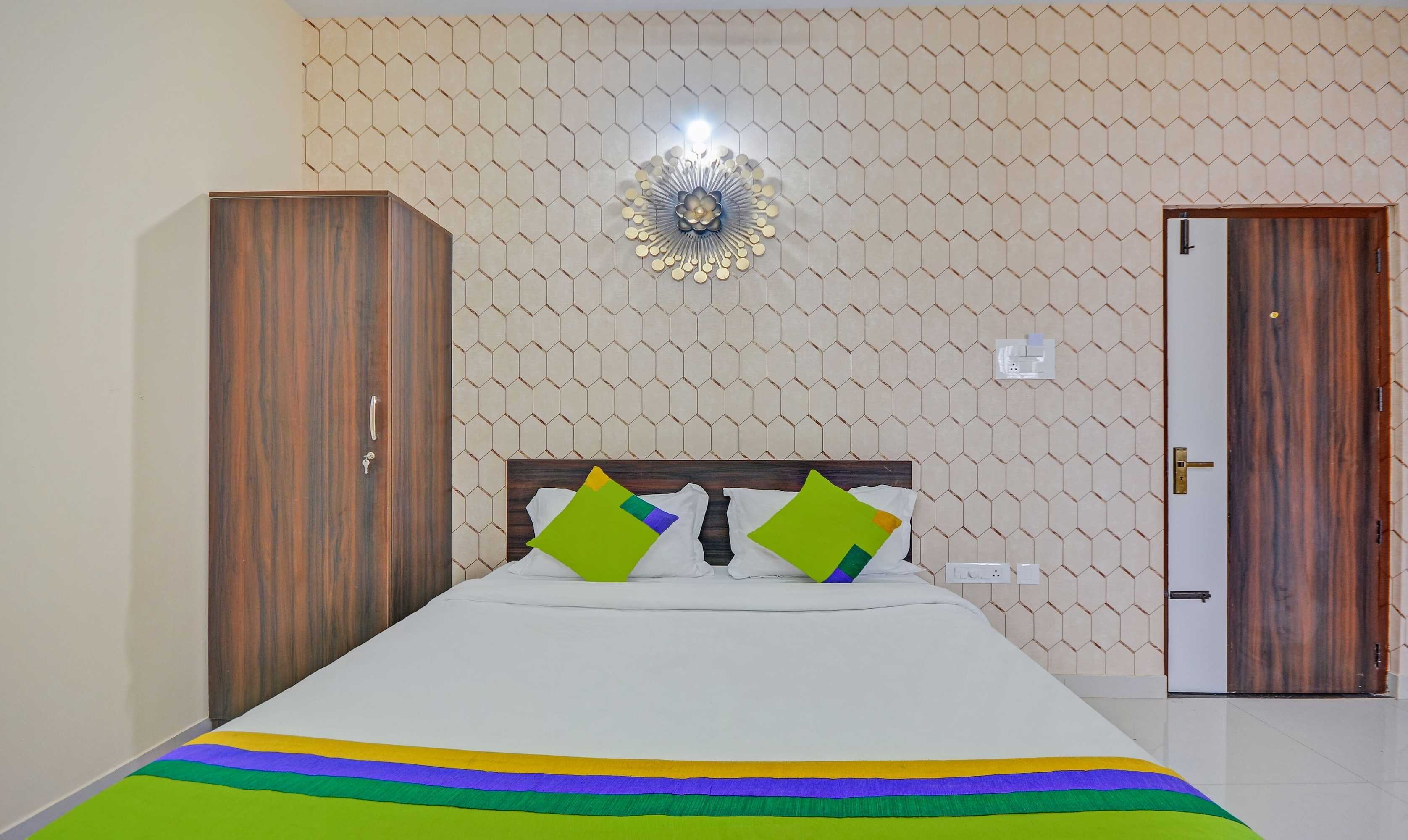 Gift card for Treebo Everest Residency Tidel Park Gift card for Treebo Everest Residency Tidel Park