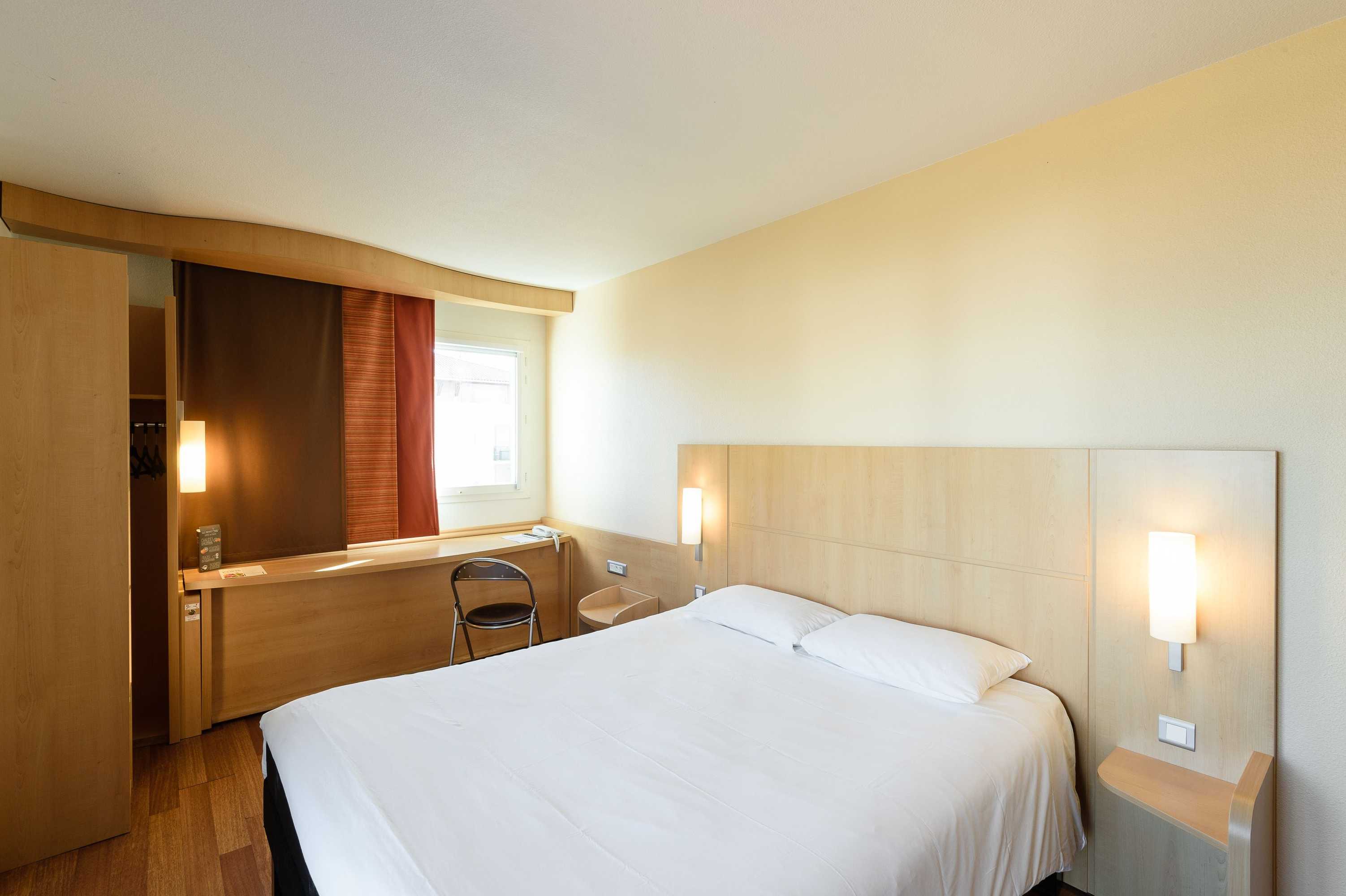 Gift card for Ibis Ciboure St Jean De Luz Hotel Gift card for Ibis Ciboure St Jean De Luz Hotel