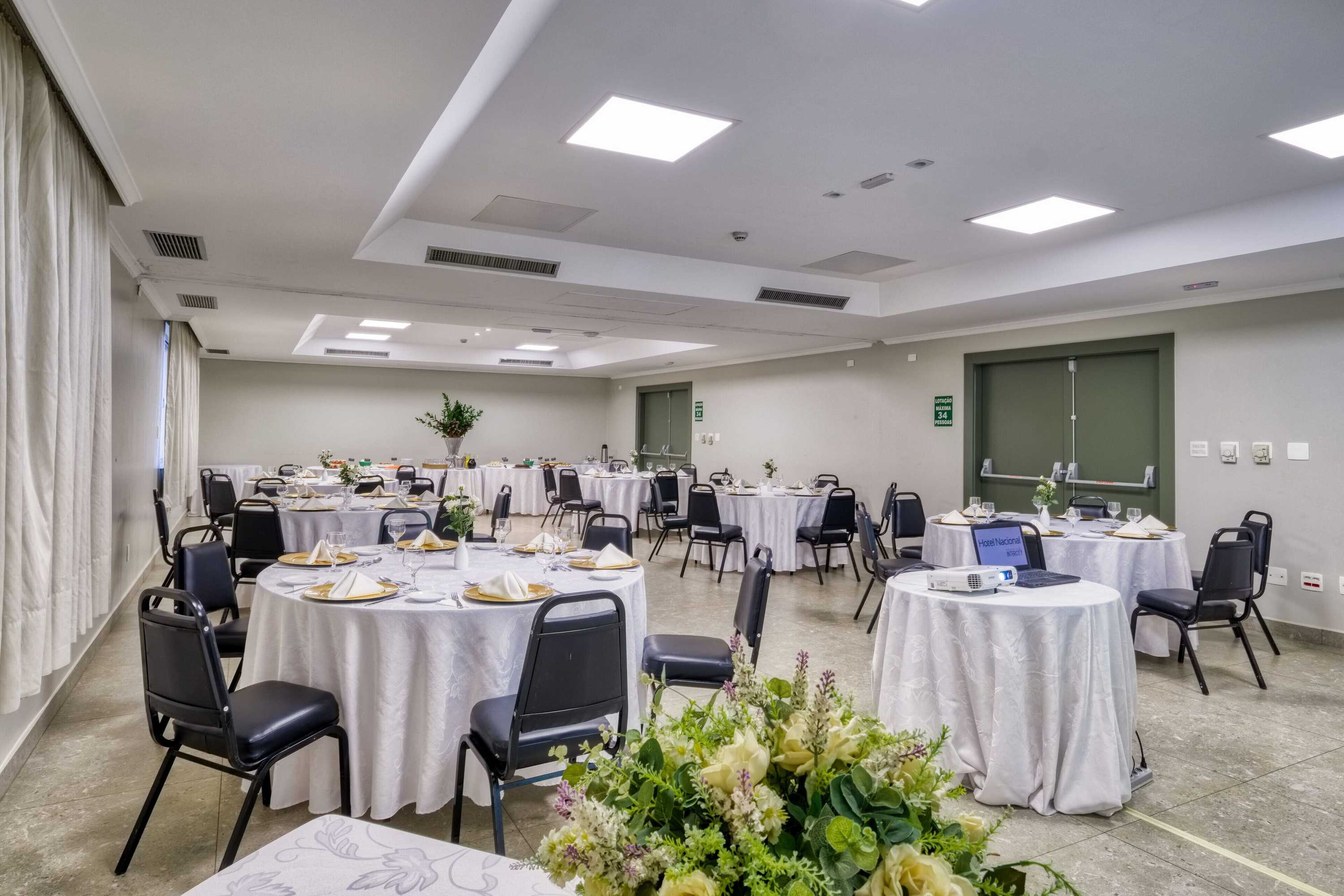 Gift card for Hotel Nacional Distributed by Intercity Gift card for Hotel Nacional Distributed by Intercity