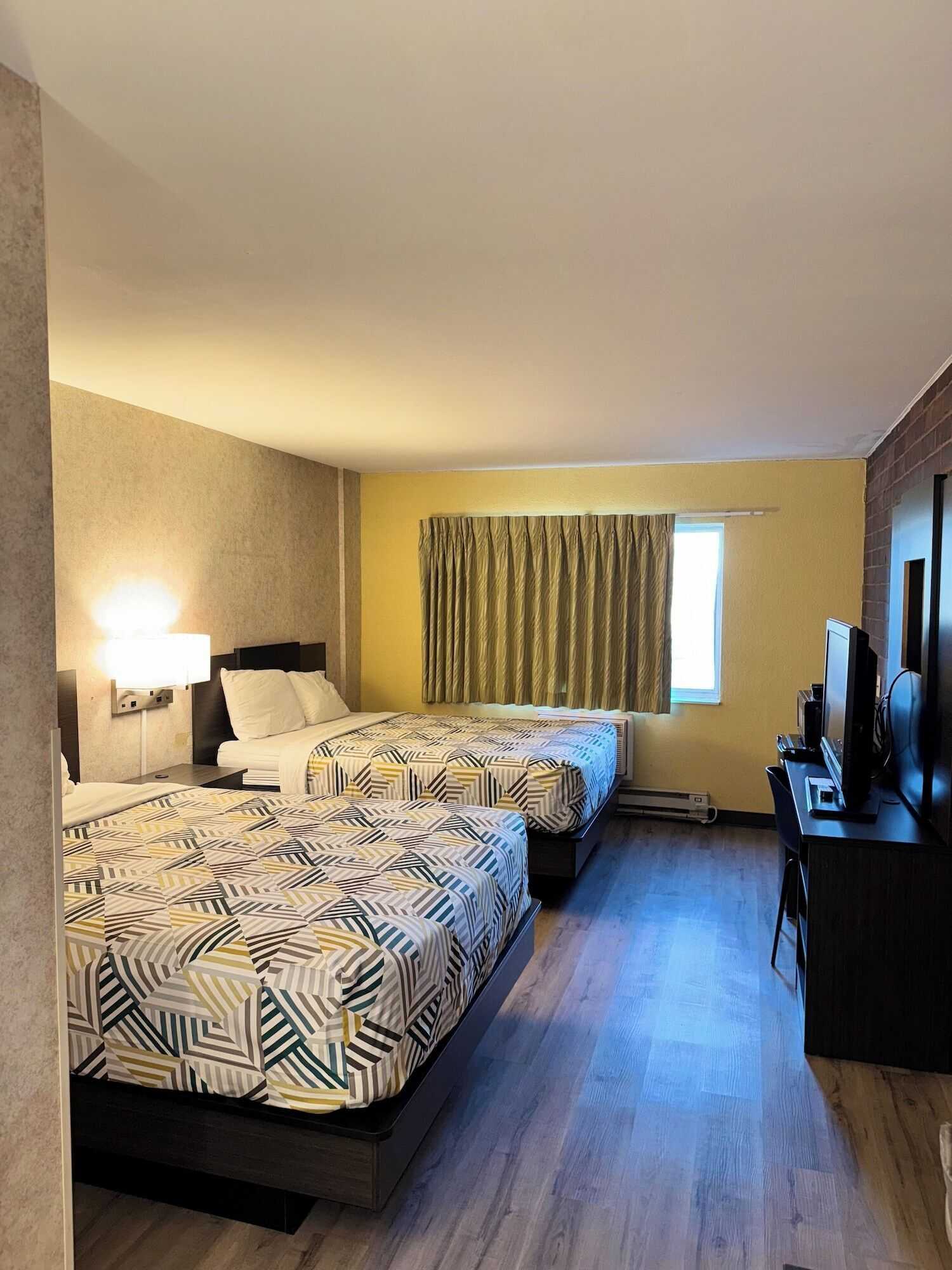 Gift card for Motel 6 Eau Claire, WI