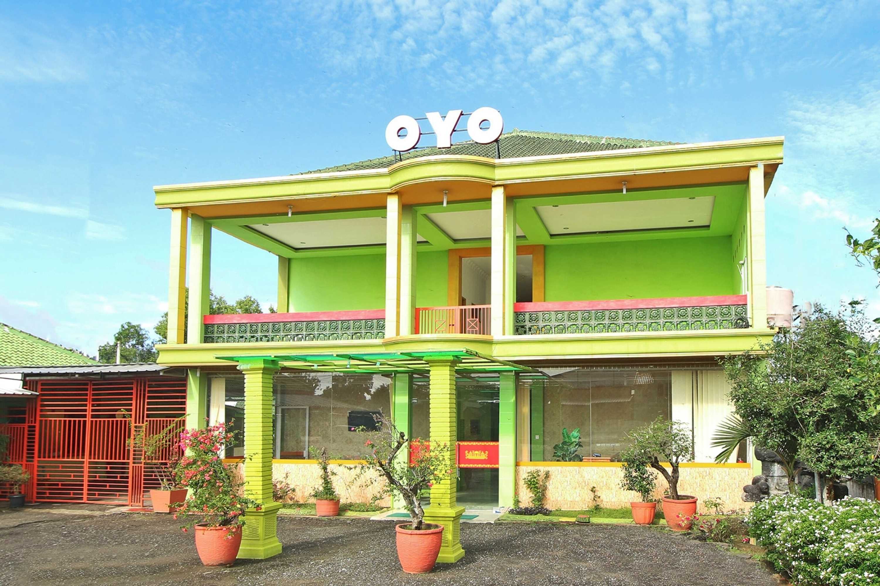 Gift card for Oyo 2596 Homestay Hj. Suharti Gift card for Oyo 2596 Homestay Hj. Suharti
