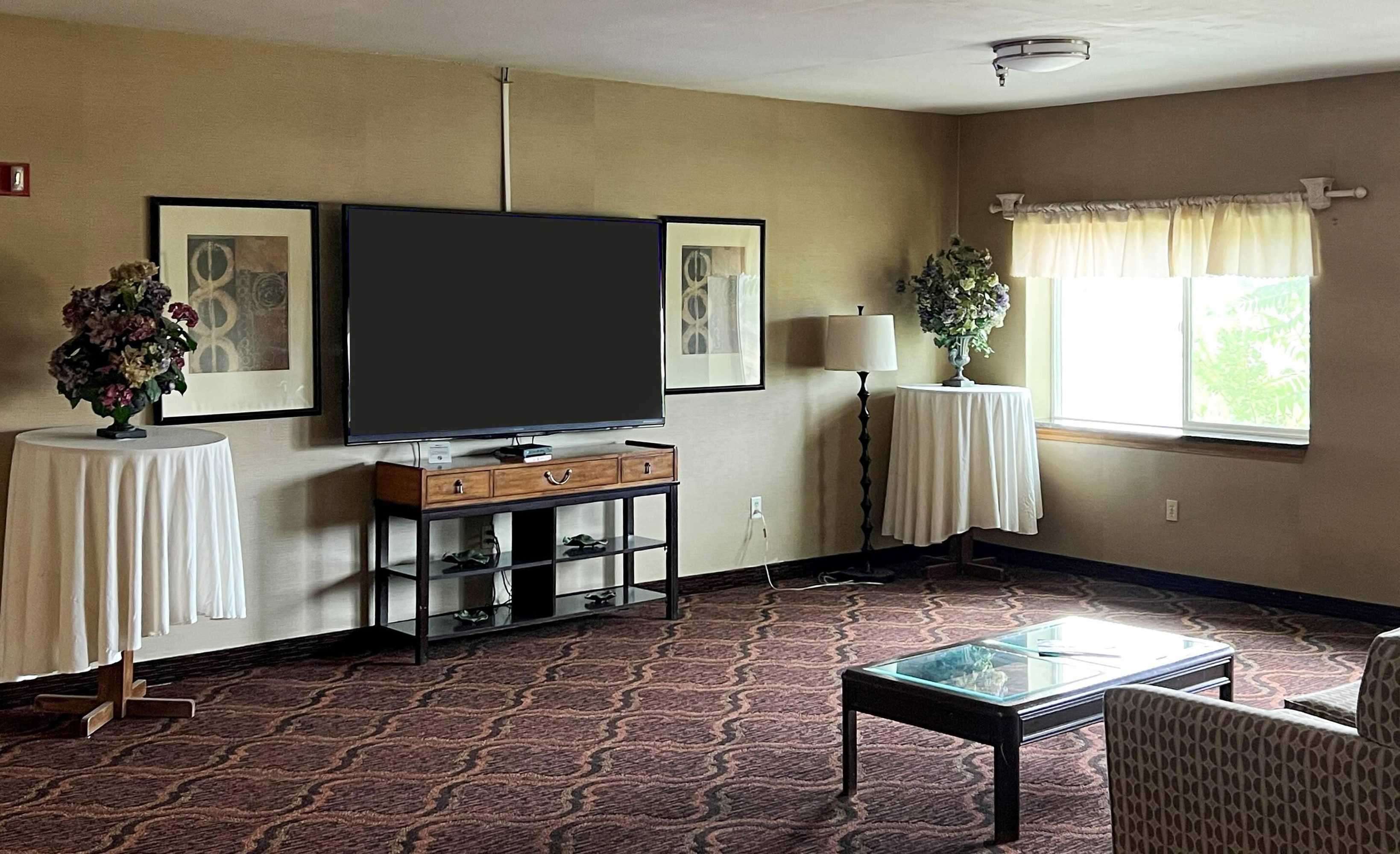Gift card for Quality Inn & Suites Grants - I-40 Gift card for Quality Inn & Suites Grants - I-40