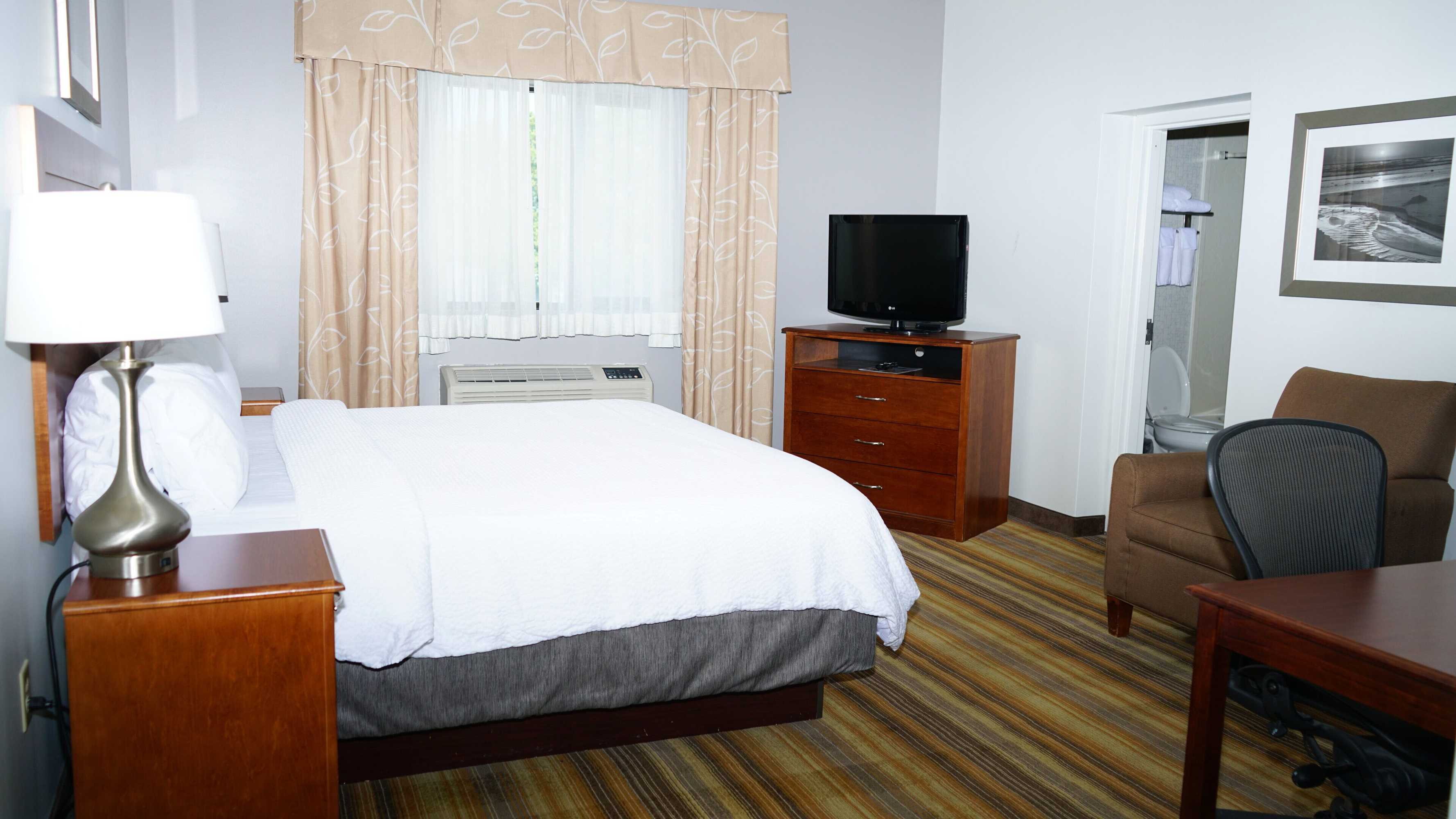 Gift card for Holiday Inn Express Philadelphia Airport by Ihg Gift card for Holiday Inn Express Philadelphia Airport by Ihg