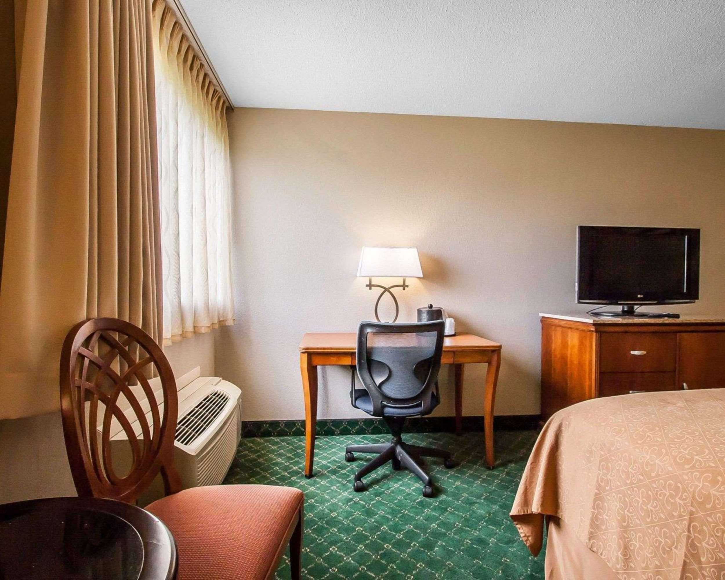Gift card for Quality Inn Cairo I-57 Gift card for Quality Inn Cairo I-57