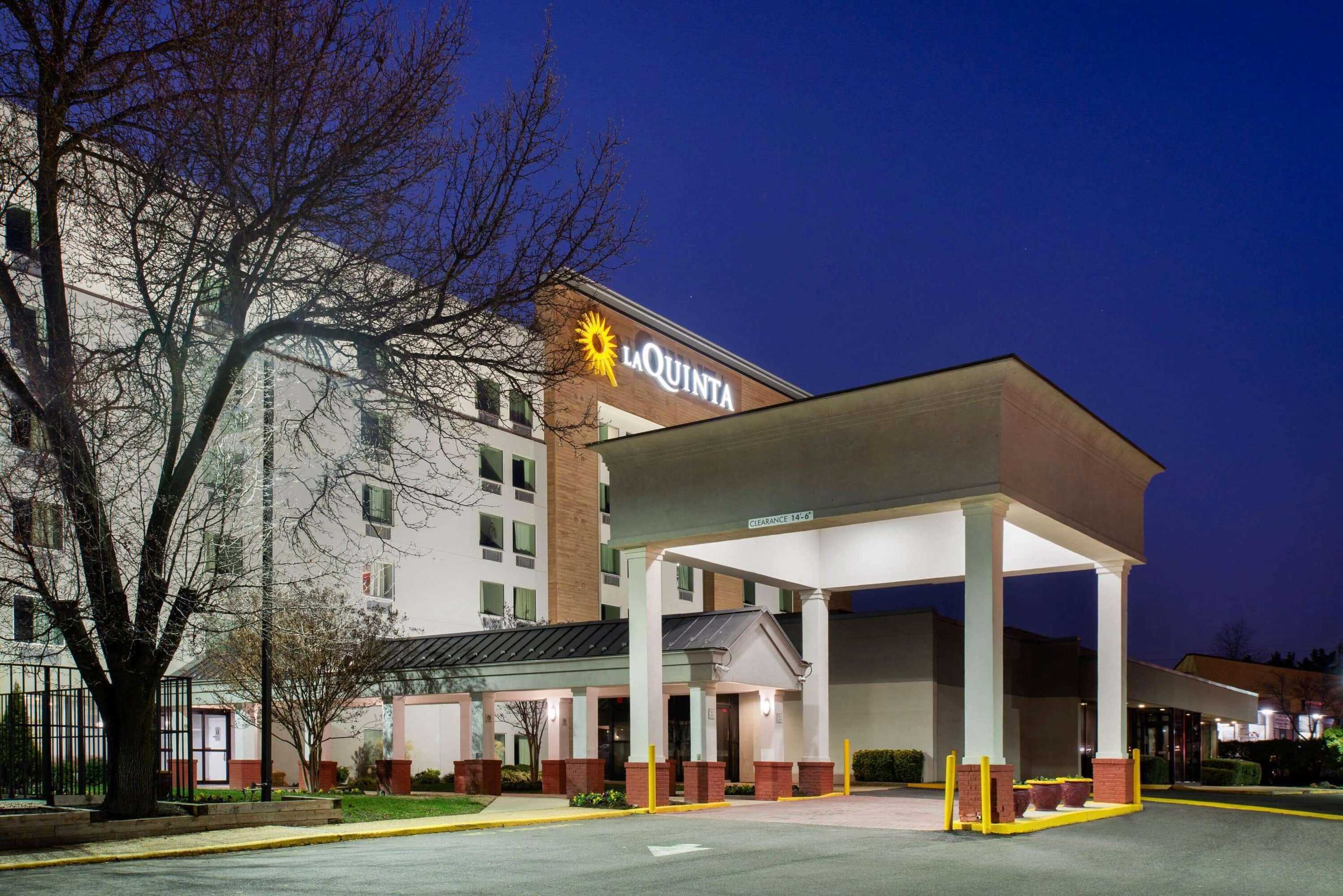 Gift card for La Quinta Inn & Suites by Wyndham DC Metro Capital Beltway Gift card for La Quinta Inn & Suites by Wyndham DC Metro Capital Beltway