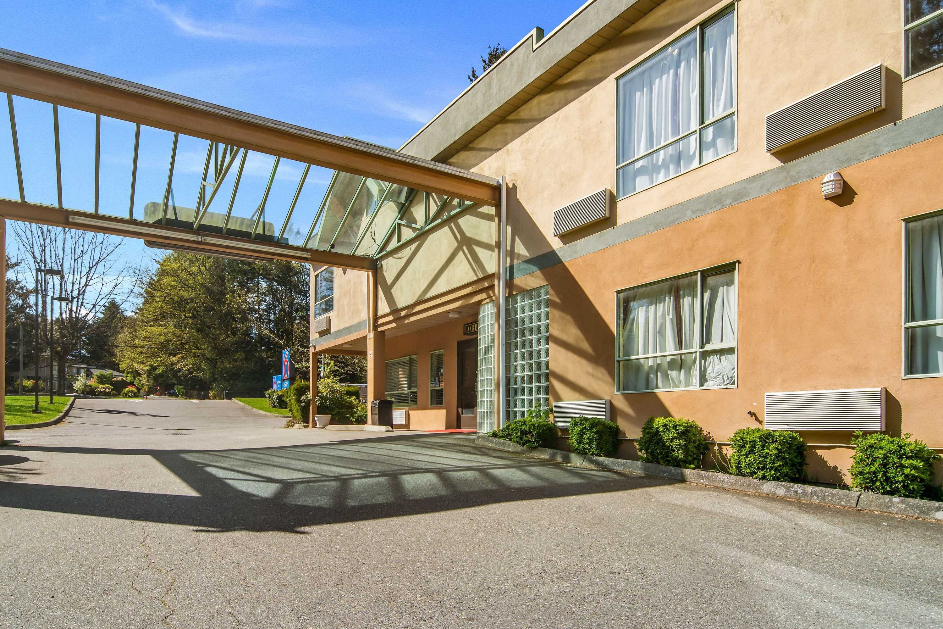 Gift card for Motel 6 Surrey, BC Gift card for Motel 6 Surrey, BC