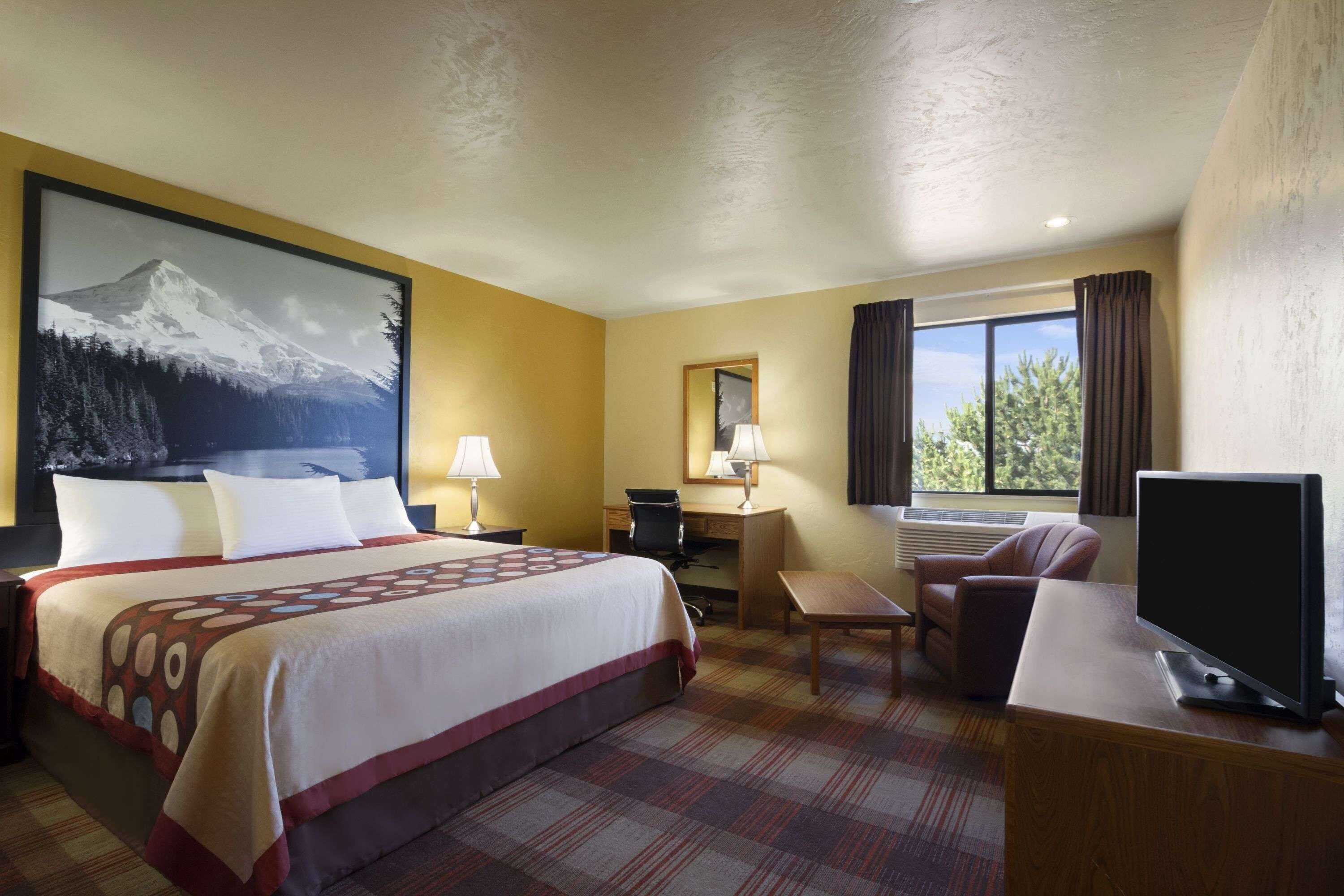 Gift card for Super 8 by Wyndham Kennewick Gift card for Super 8 by Wyndham Kennewick